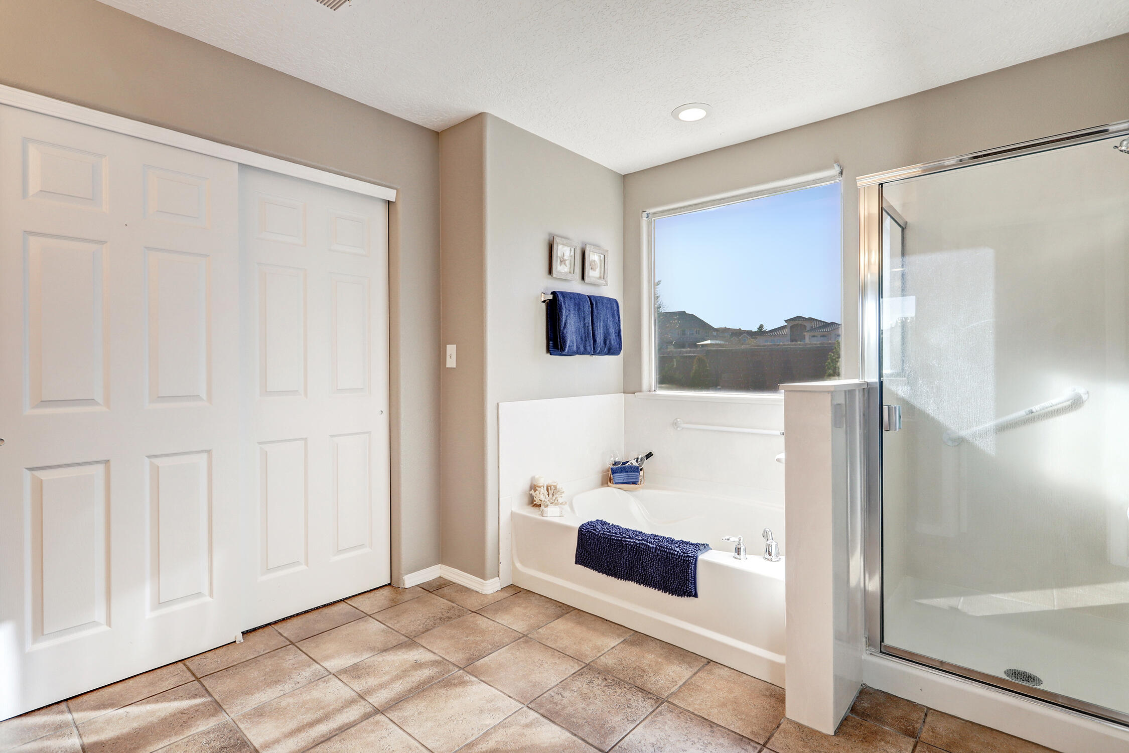 1230 Colibri Avenue NW