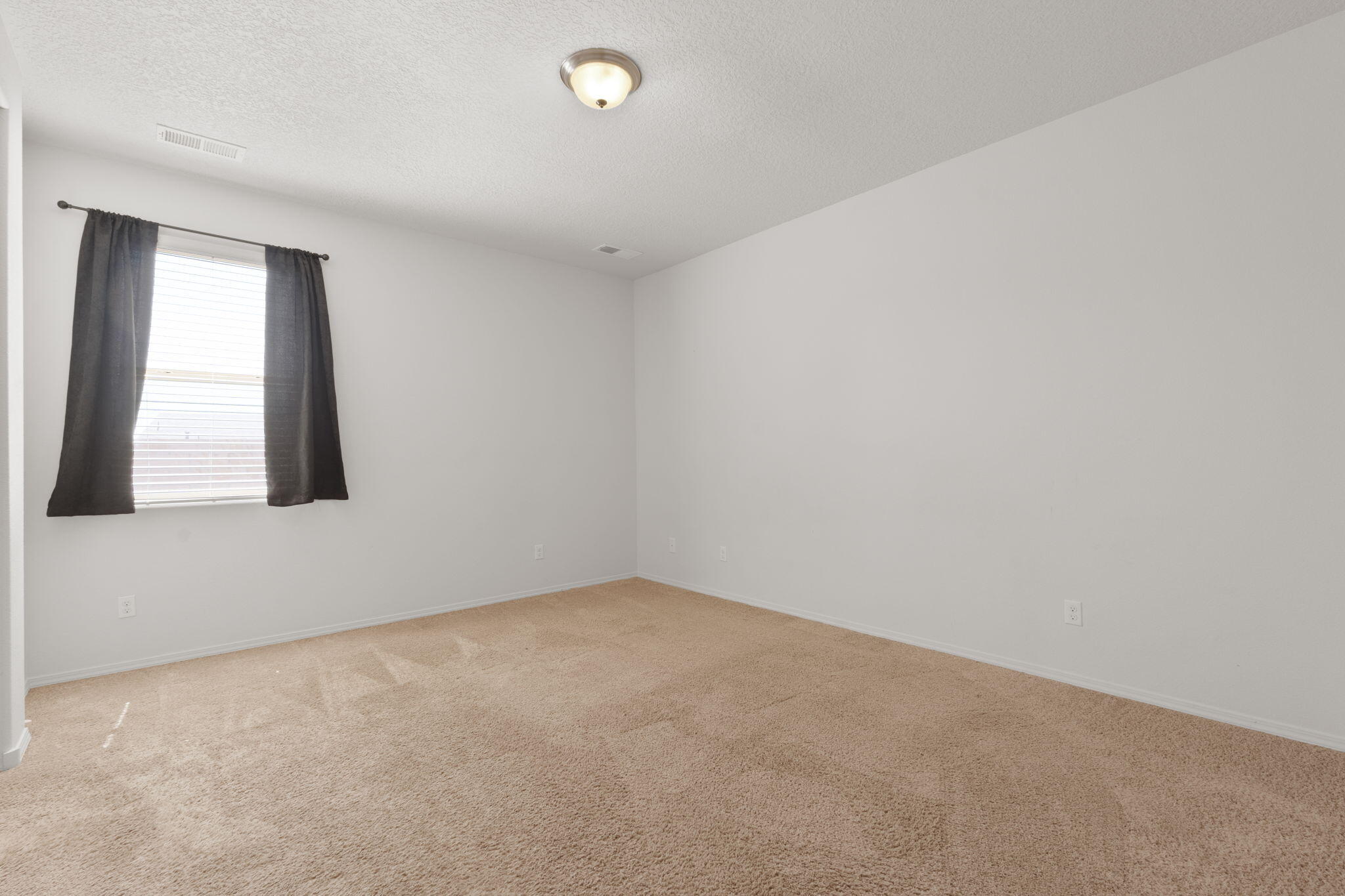 16 VISTA DEL CERRO Drive