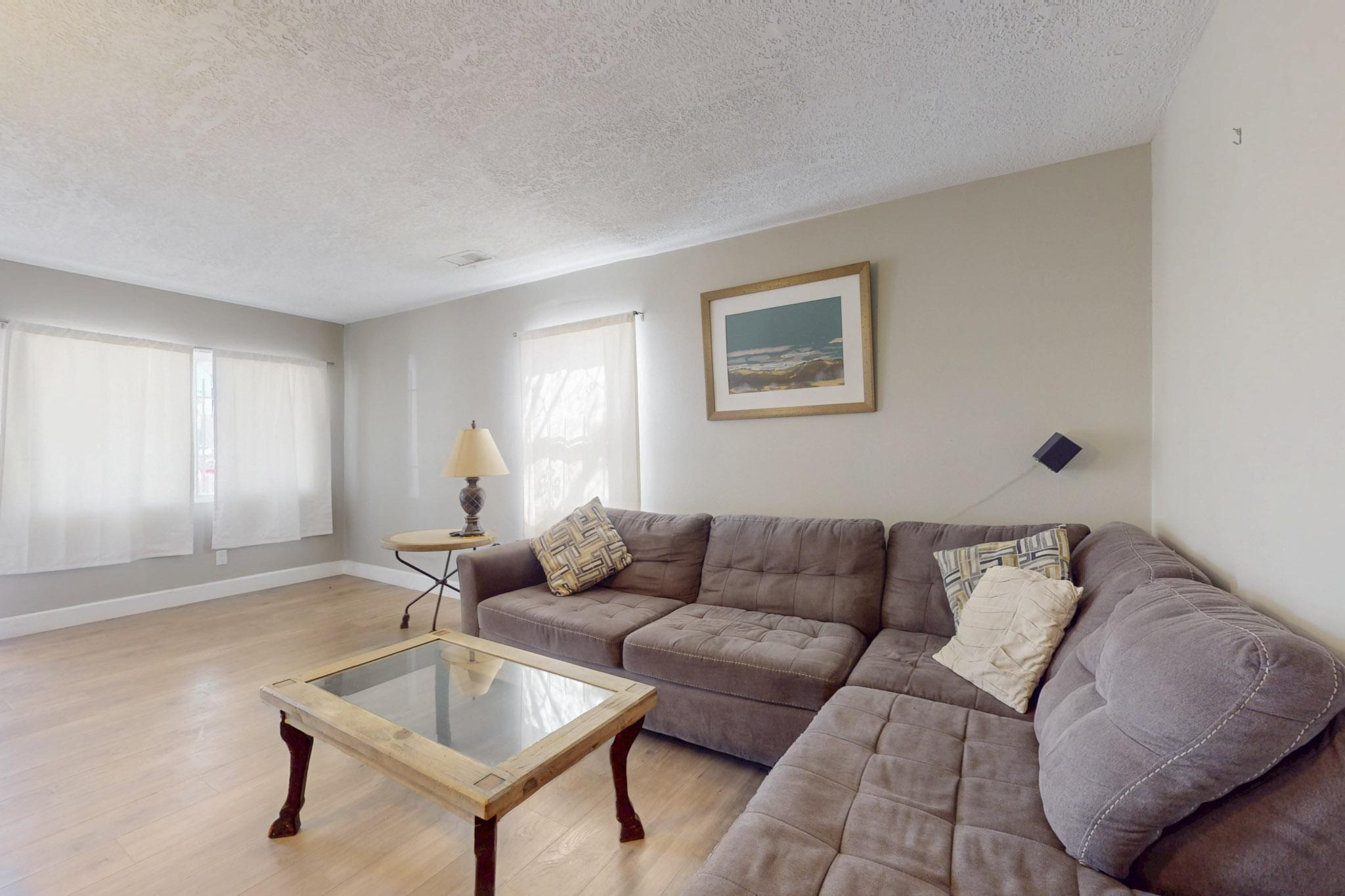 945 Madeira Drive SE Drive SE