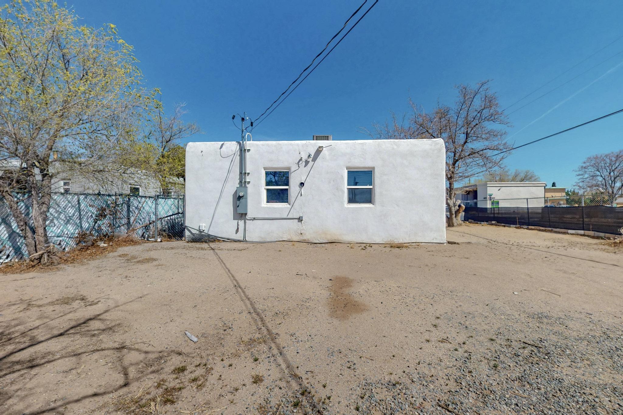 945 Madeira Drive SE Drive SE