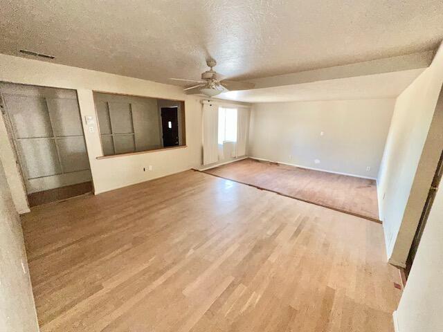 601 E Sargent Street