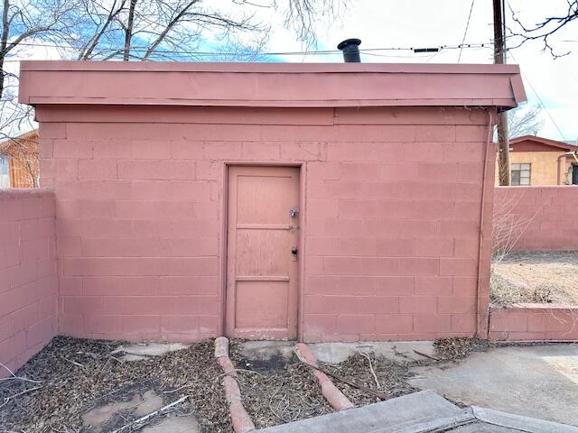 601 E Sargent Street