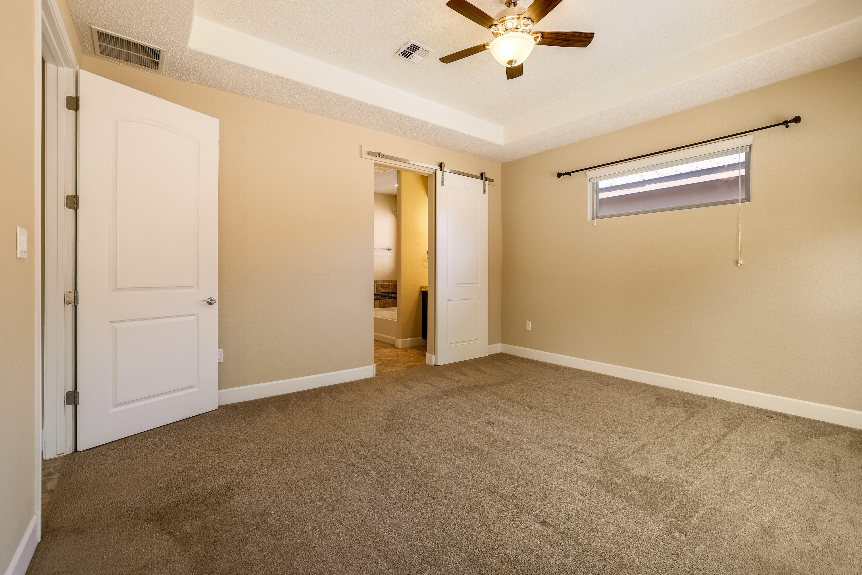 7316 LAGUNA NIGUEL Drive NE