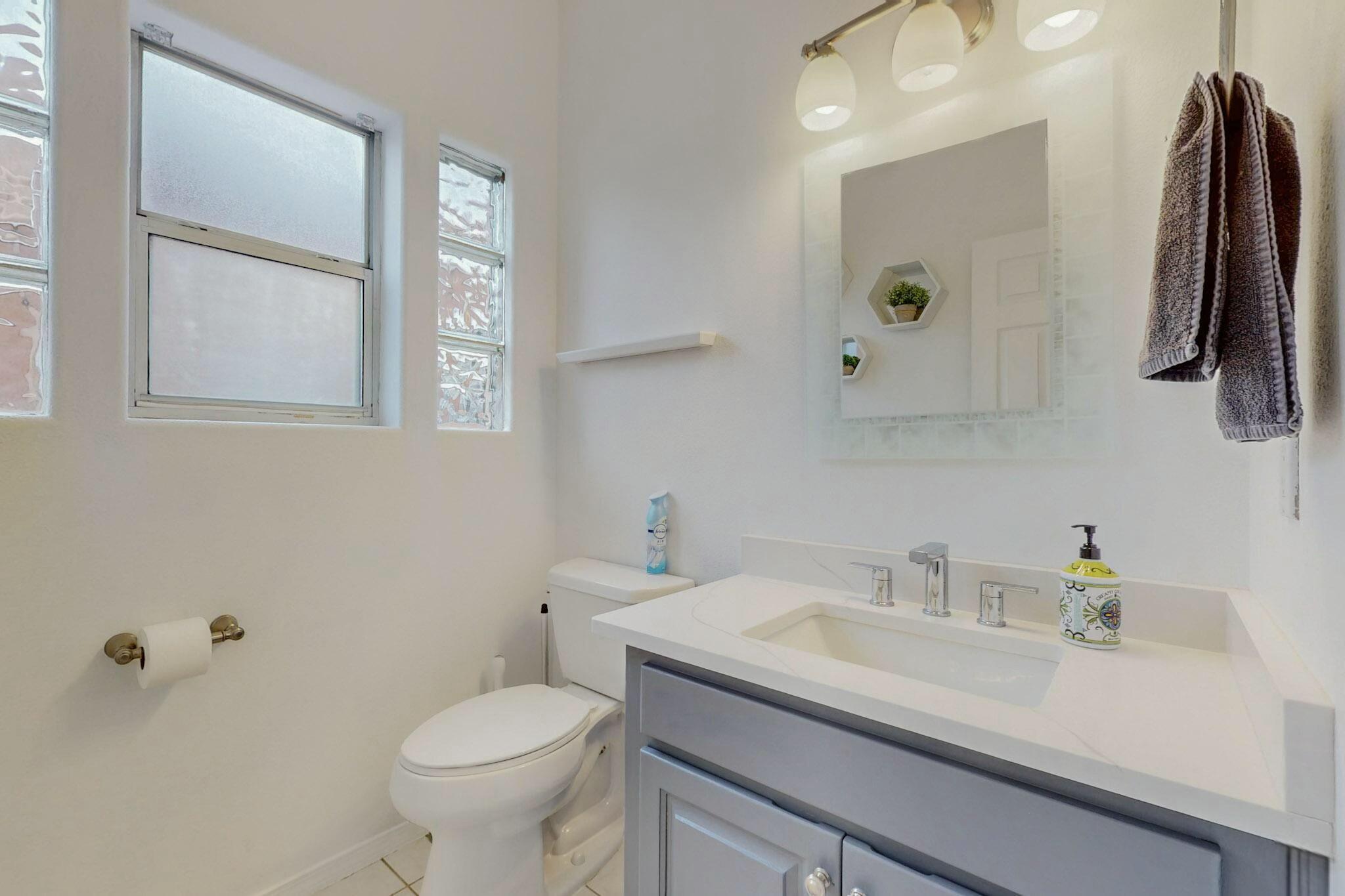 7231 CARDIFF Avenue NE