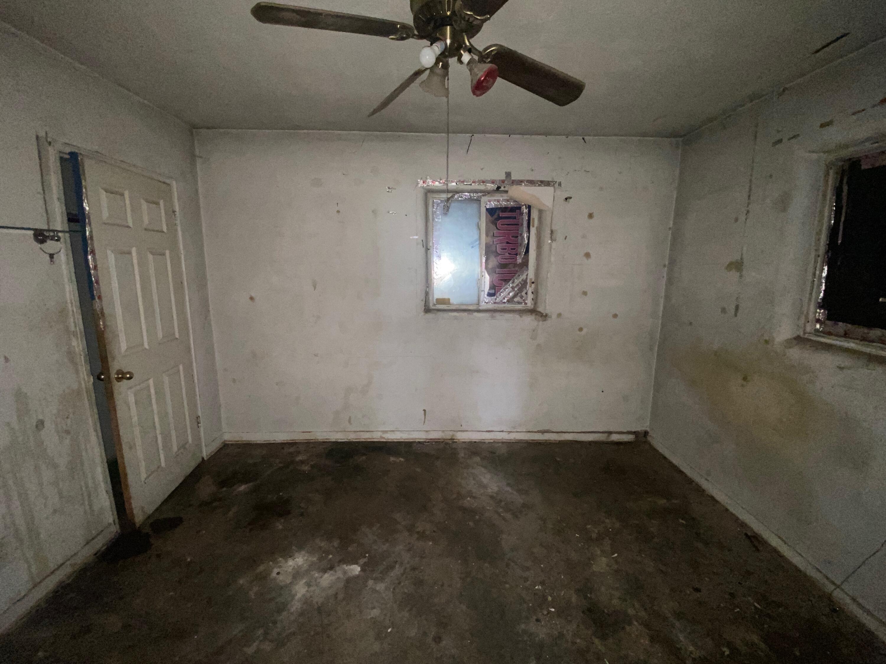 2403 CARDENAS Drive NE