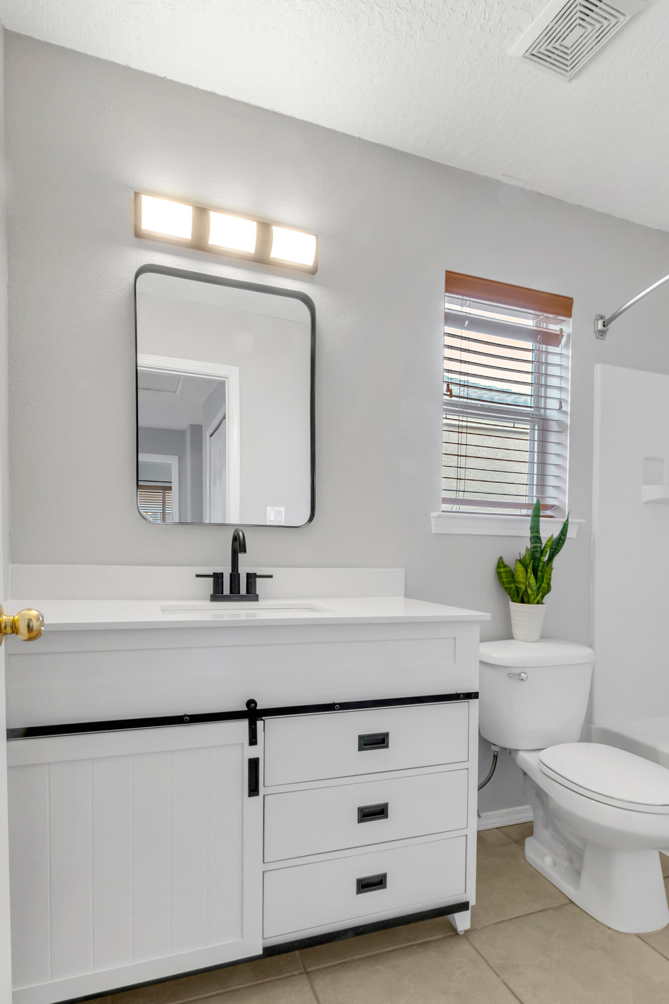 10908 TOMATILLO Lane SE