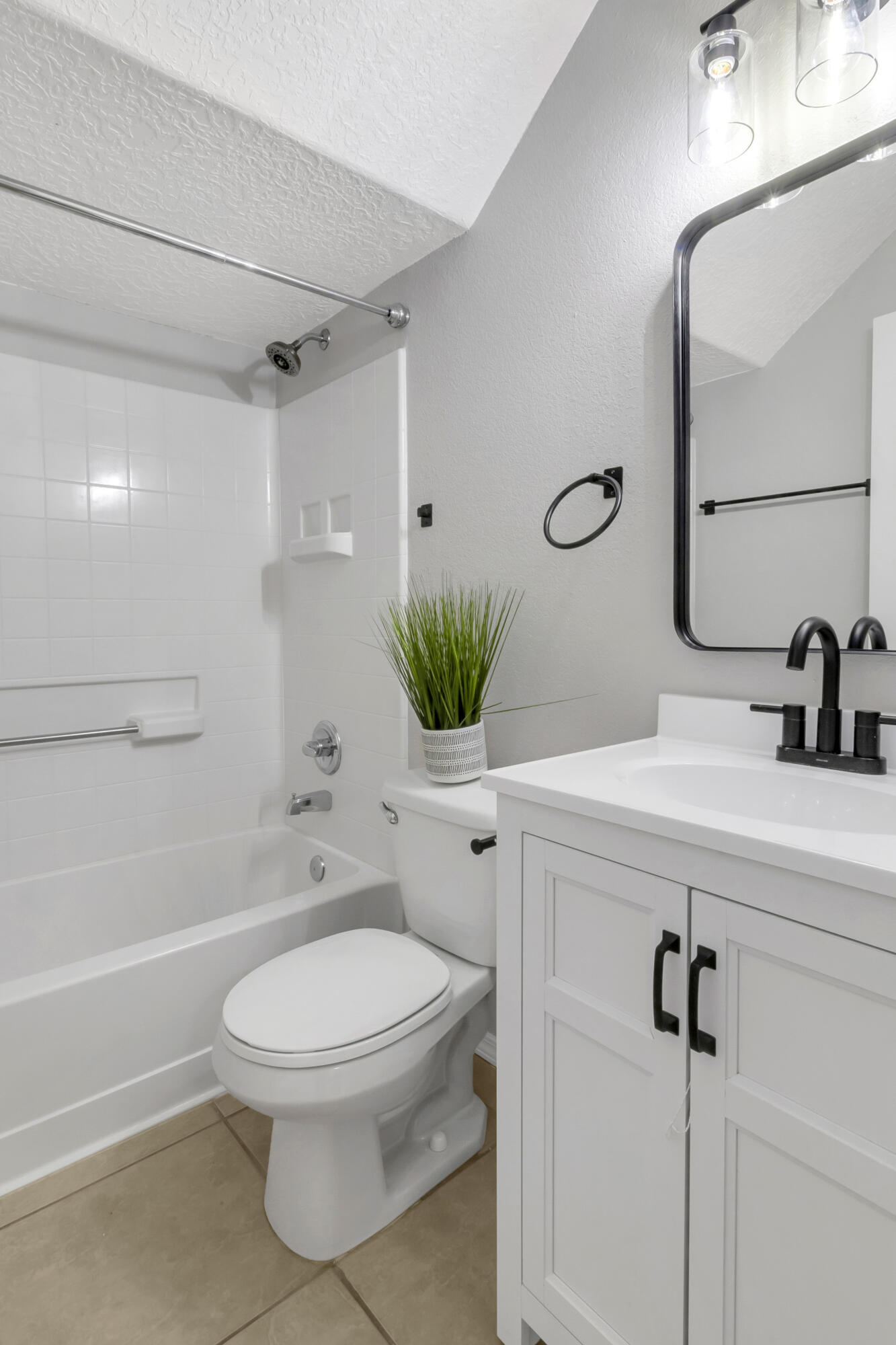 10908 TOMATILLO Lane SE