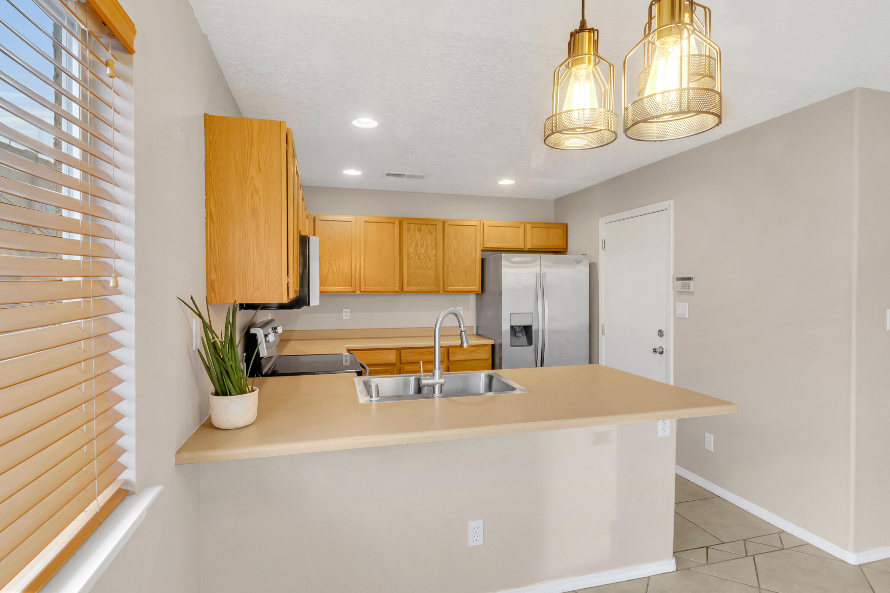 10908 TOMATILLO Lane SE