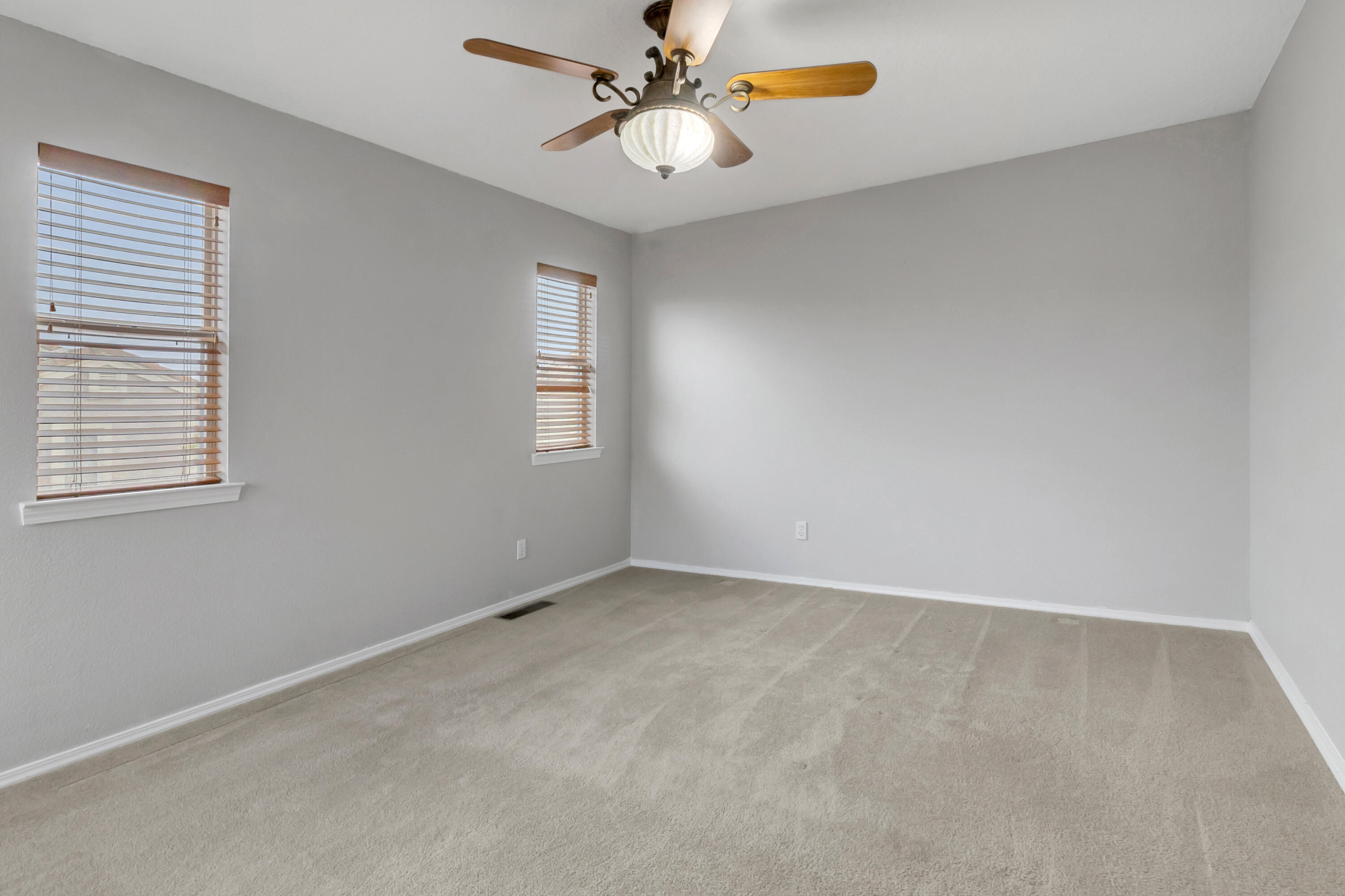 10908 TOMATILLO Lane SE