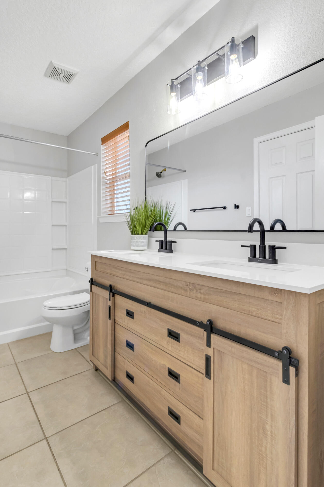 10908 TOMATILLO Lane SE