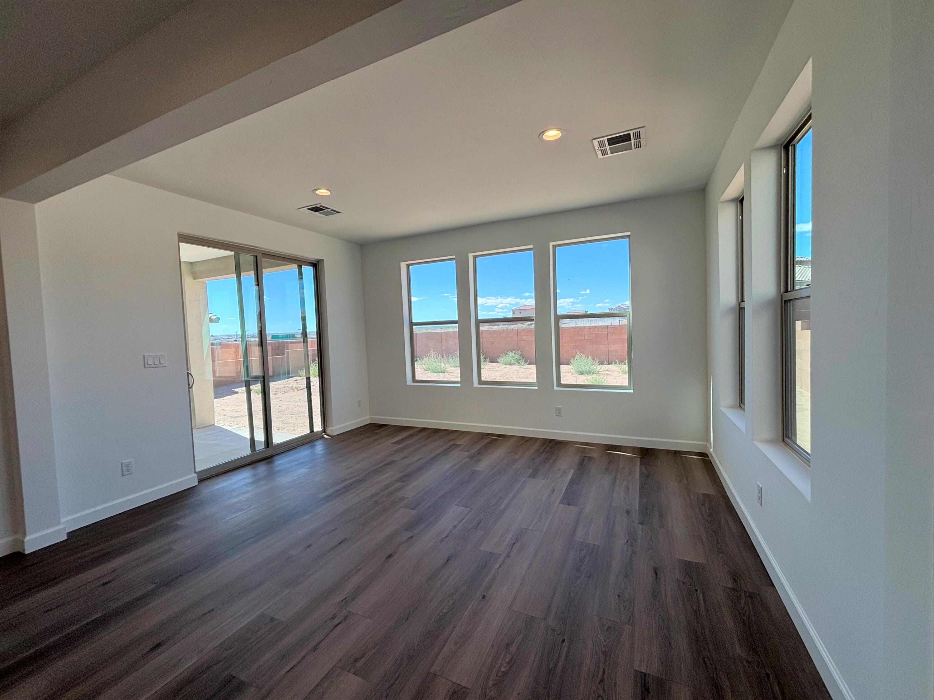 3221 Matador Street SE