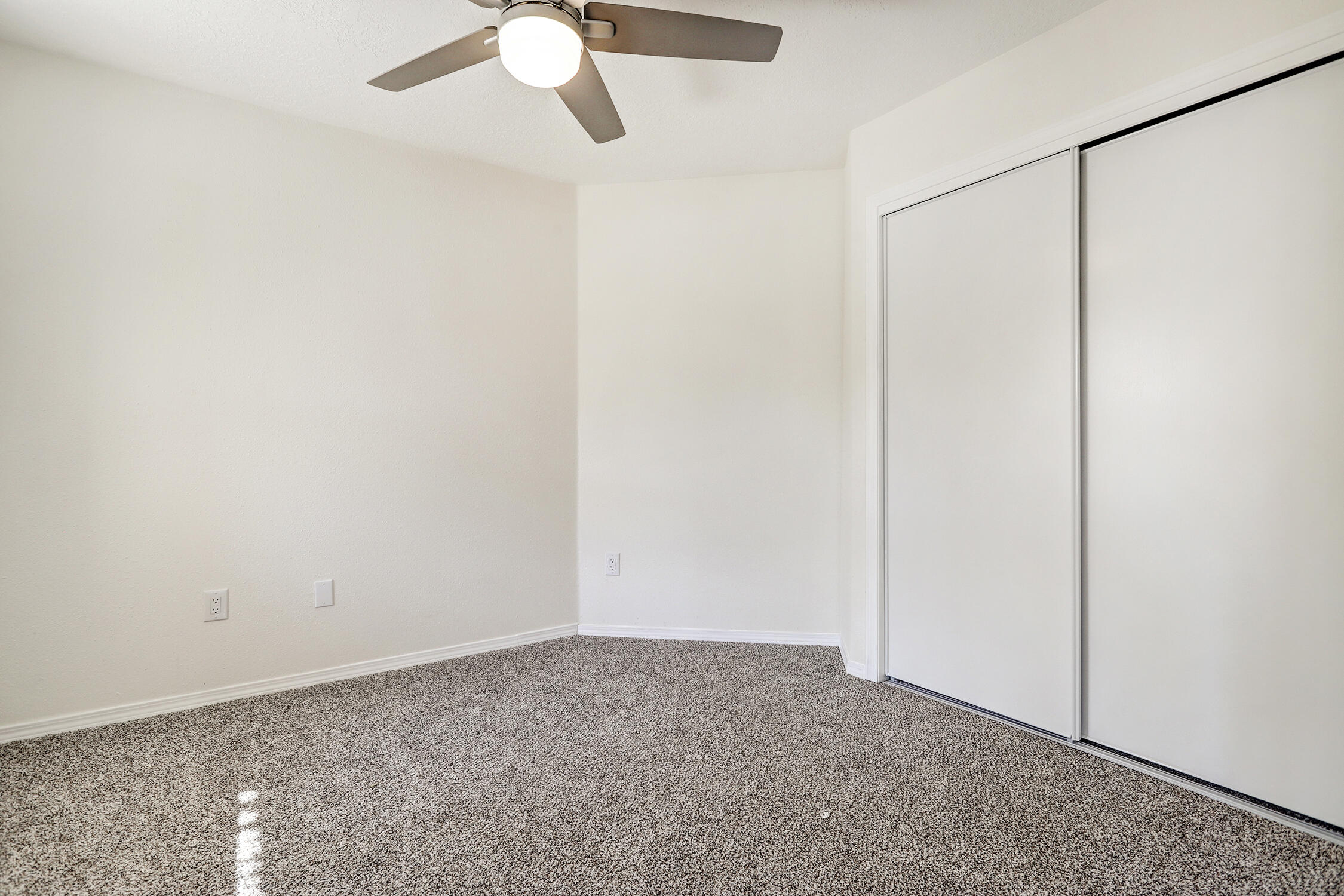 11609 HURON Court SE