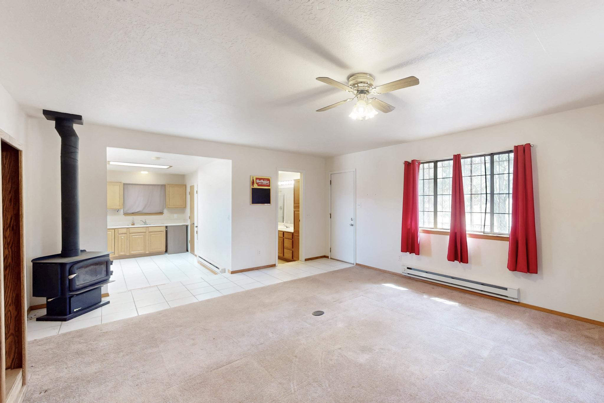 10 MOUNTAINAIR Road