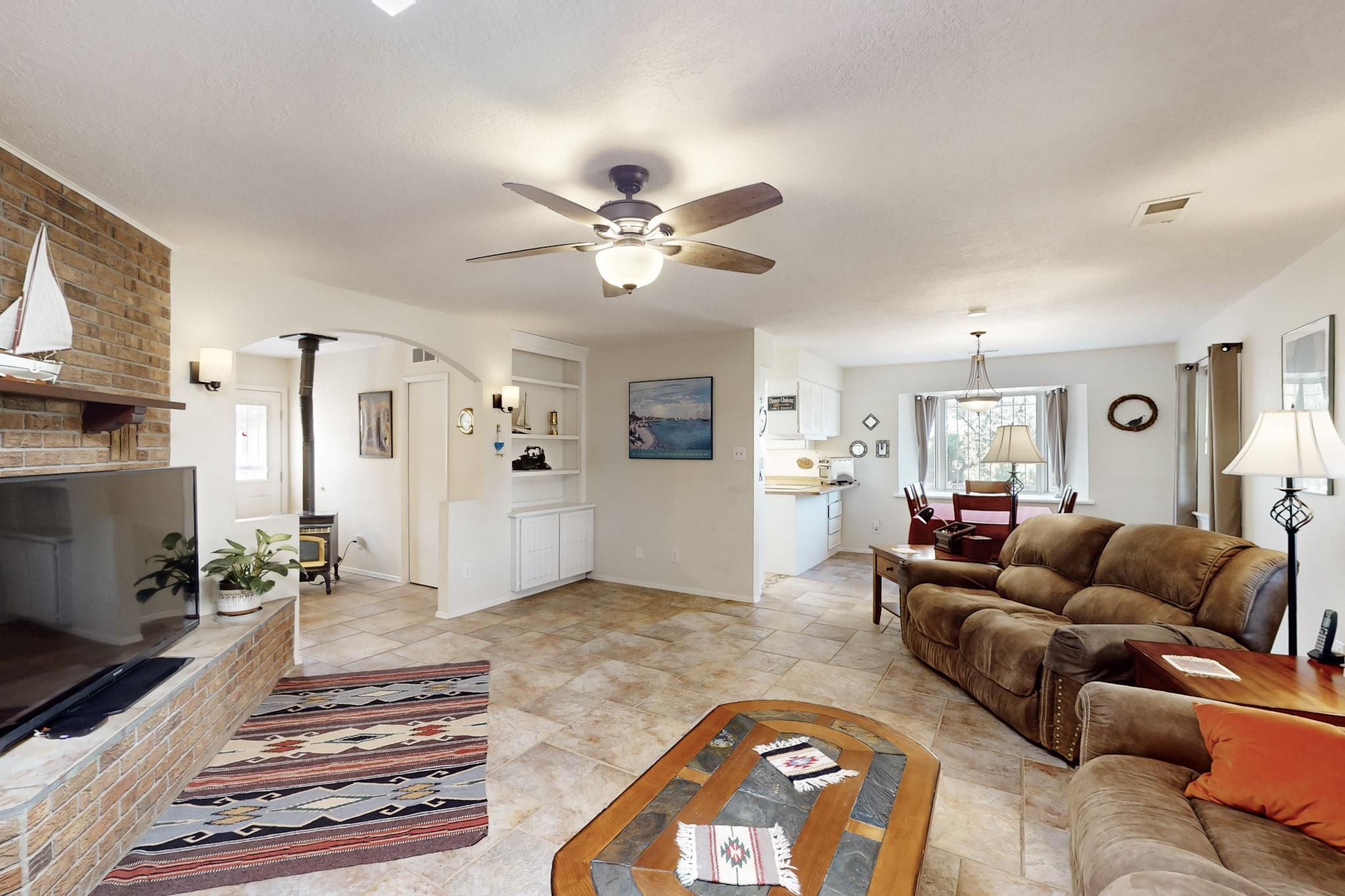 10 MOUNTAINAIR Road