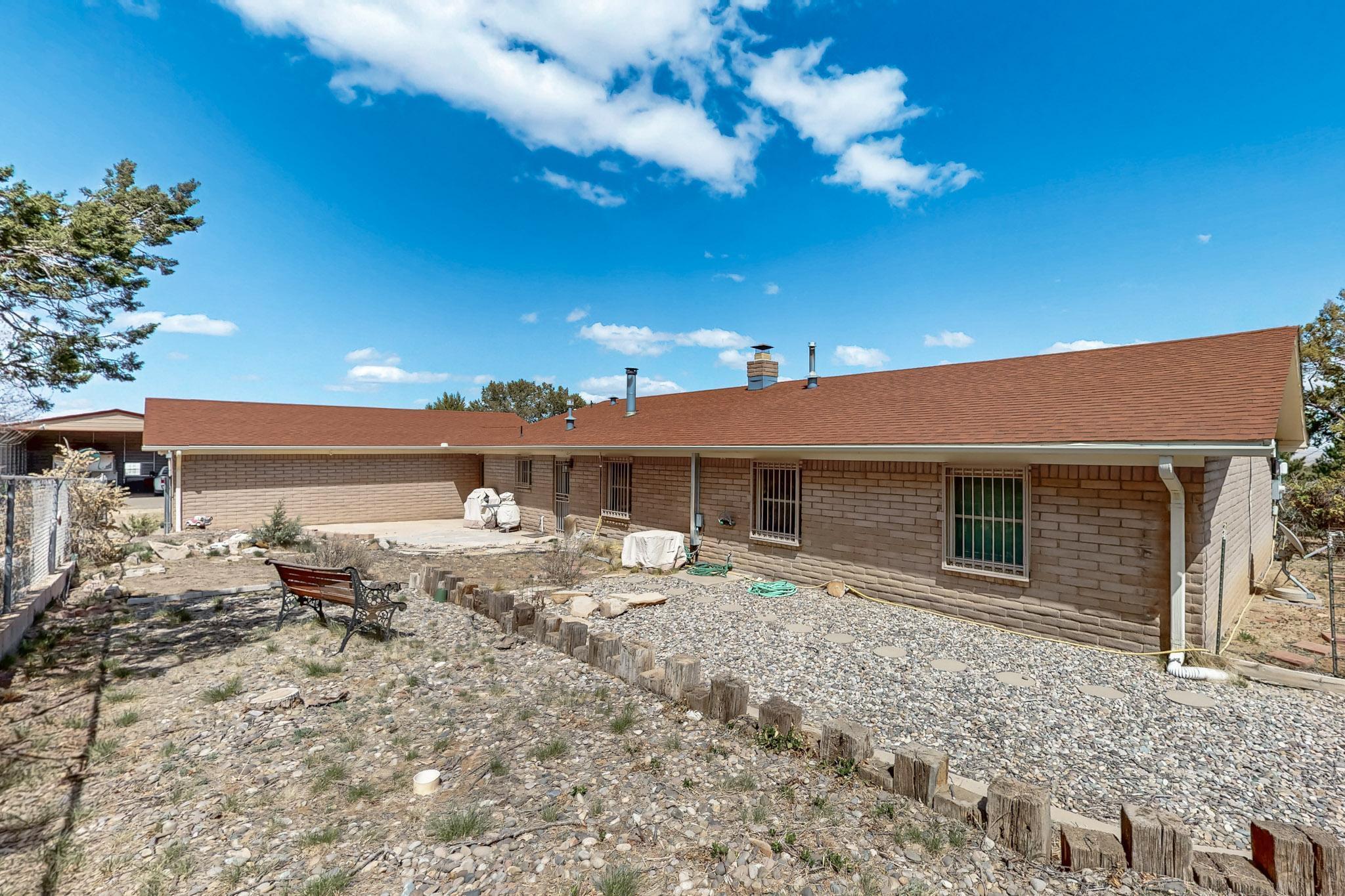 10 MOUNTAINAIR Road