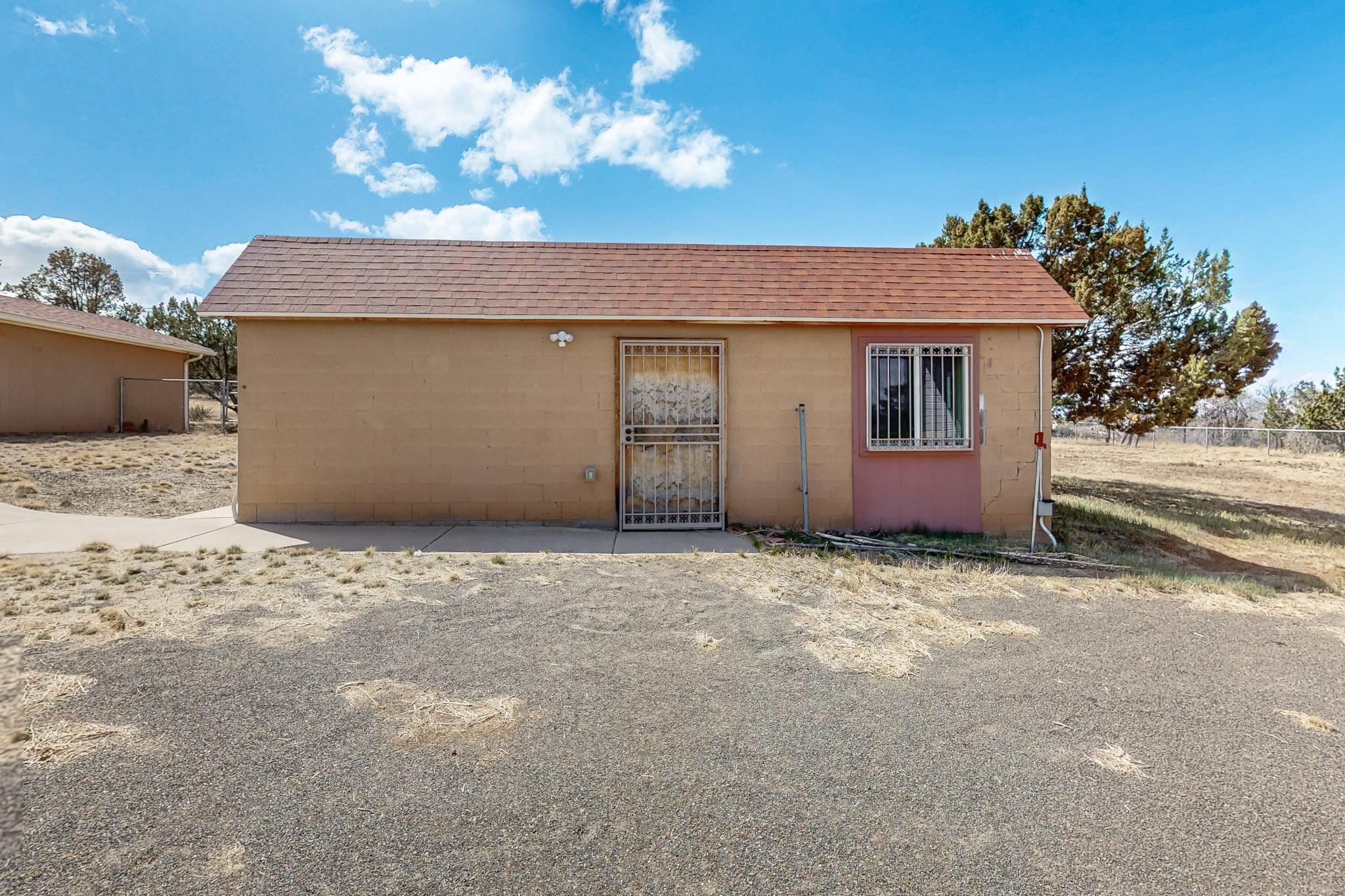 10 MOUNTAINAIR Road