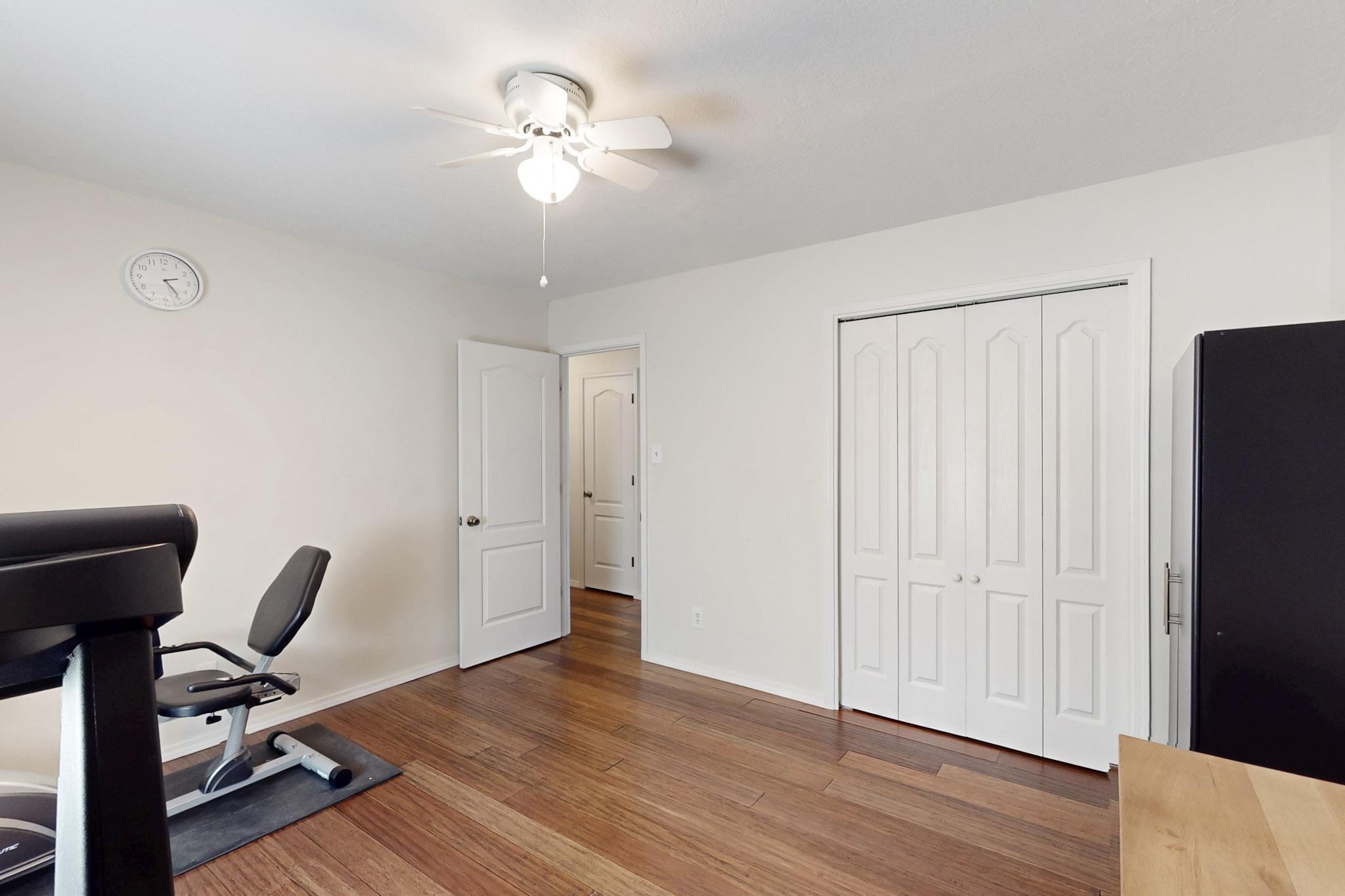 10 MOUNTAINAIR Road