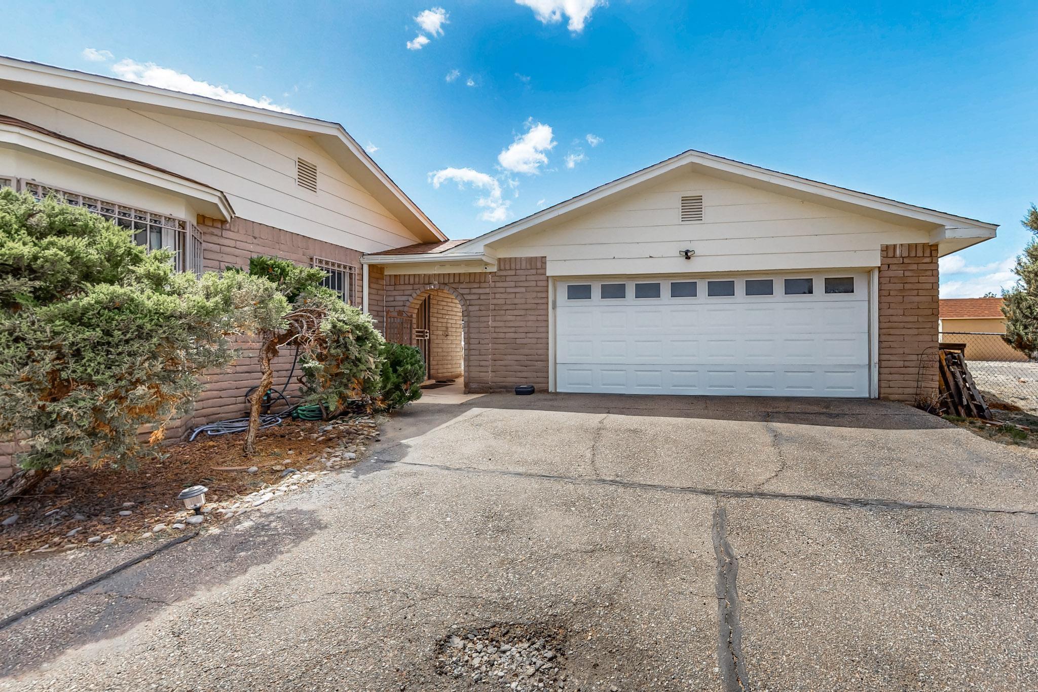 10 MOUNTAINAIR Road