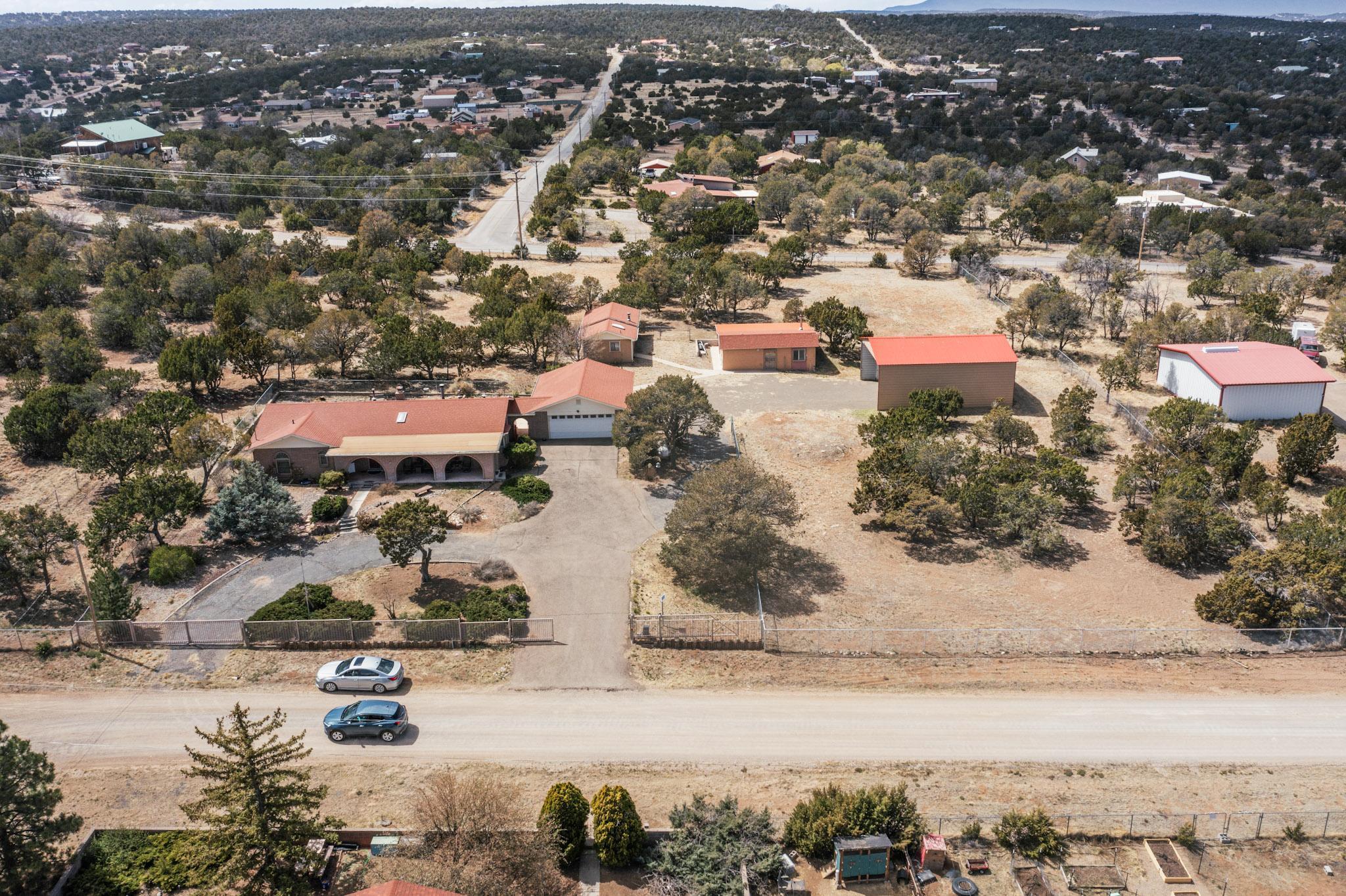10 MOUNTAINAIR Road
