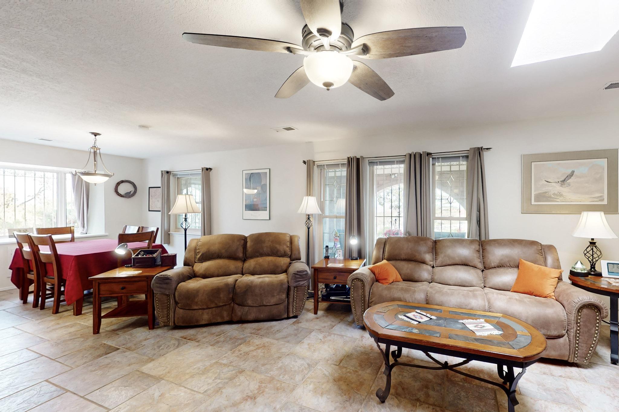 10 MOUNTAINAIR Road