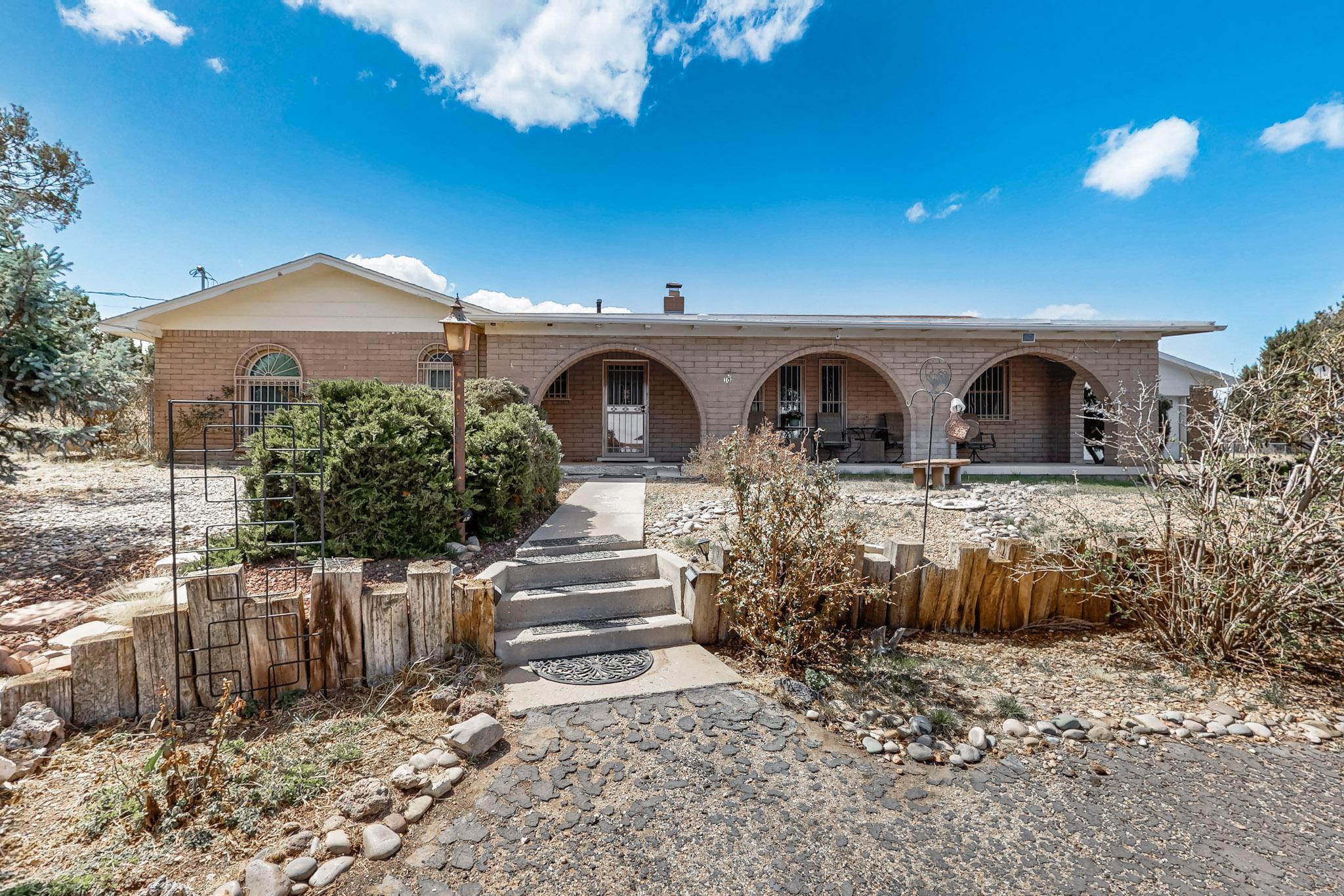 10 MOUNTAINAIR Road