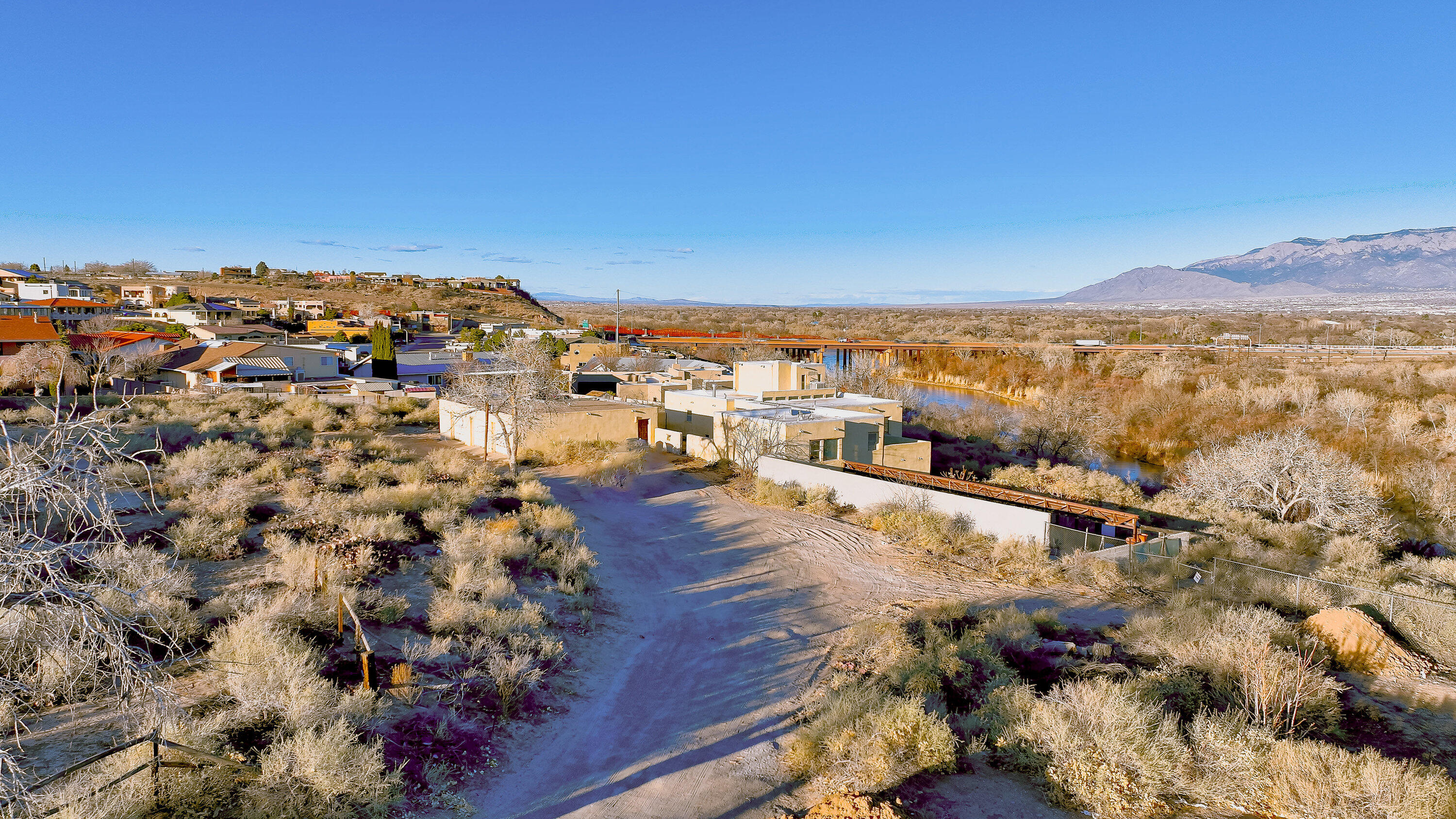 Riverview (Tr2B) Road NW