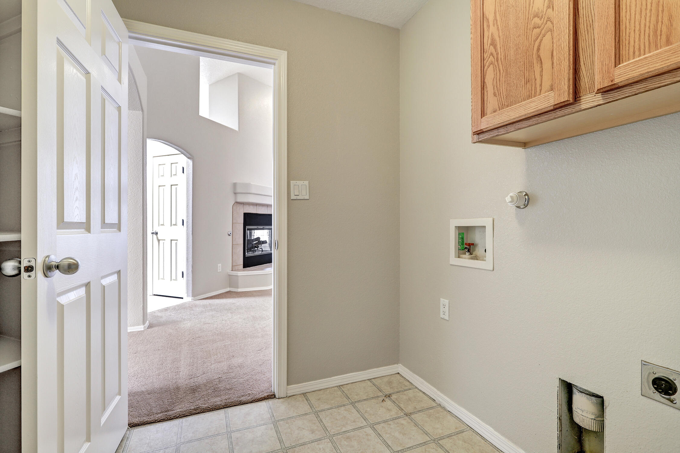 10300 COUNTRY MANOR Place NW