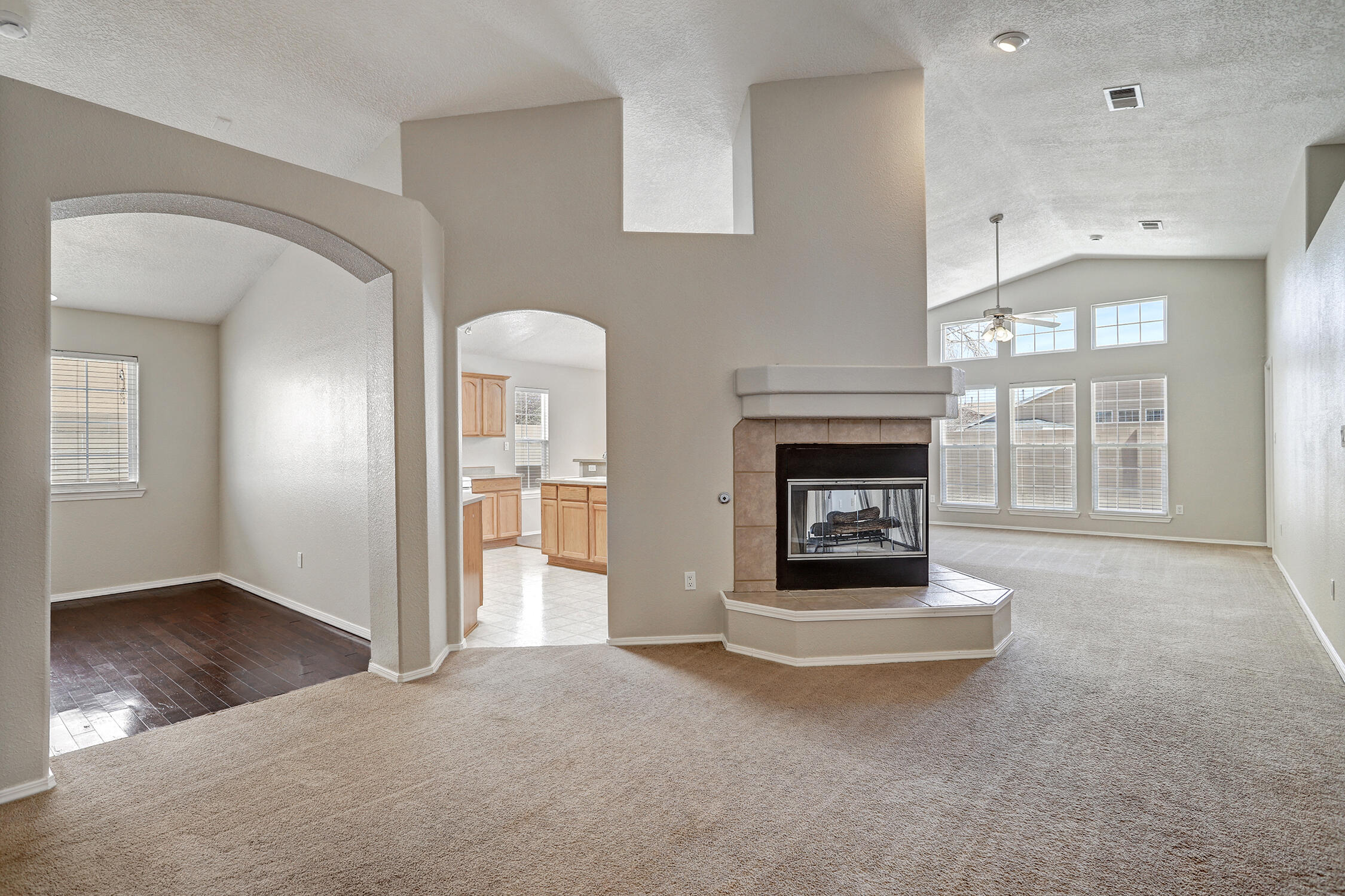 10300 COUNTRY MANOR Place NW