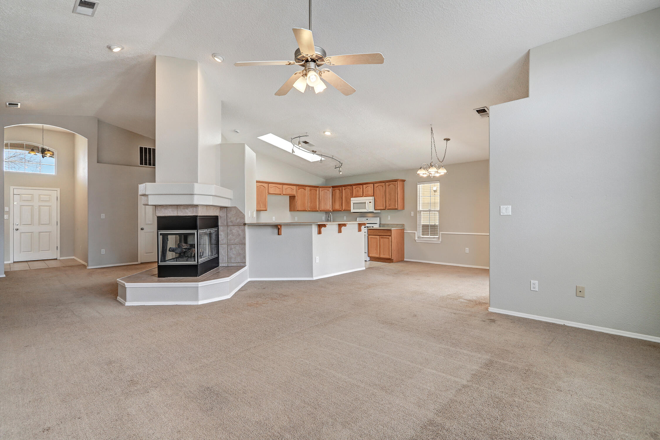 10300 COUNTRY MANOR Place NW