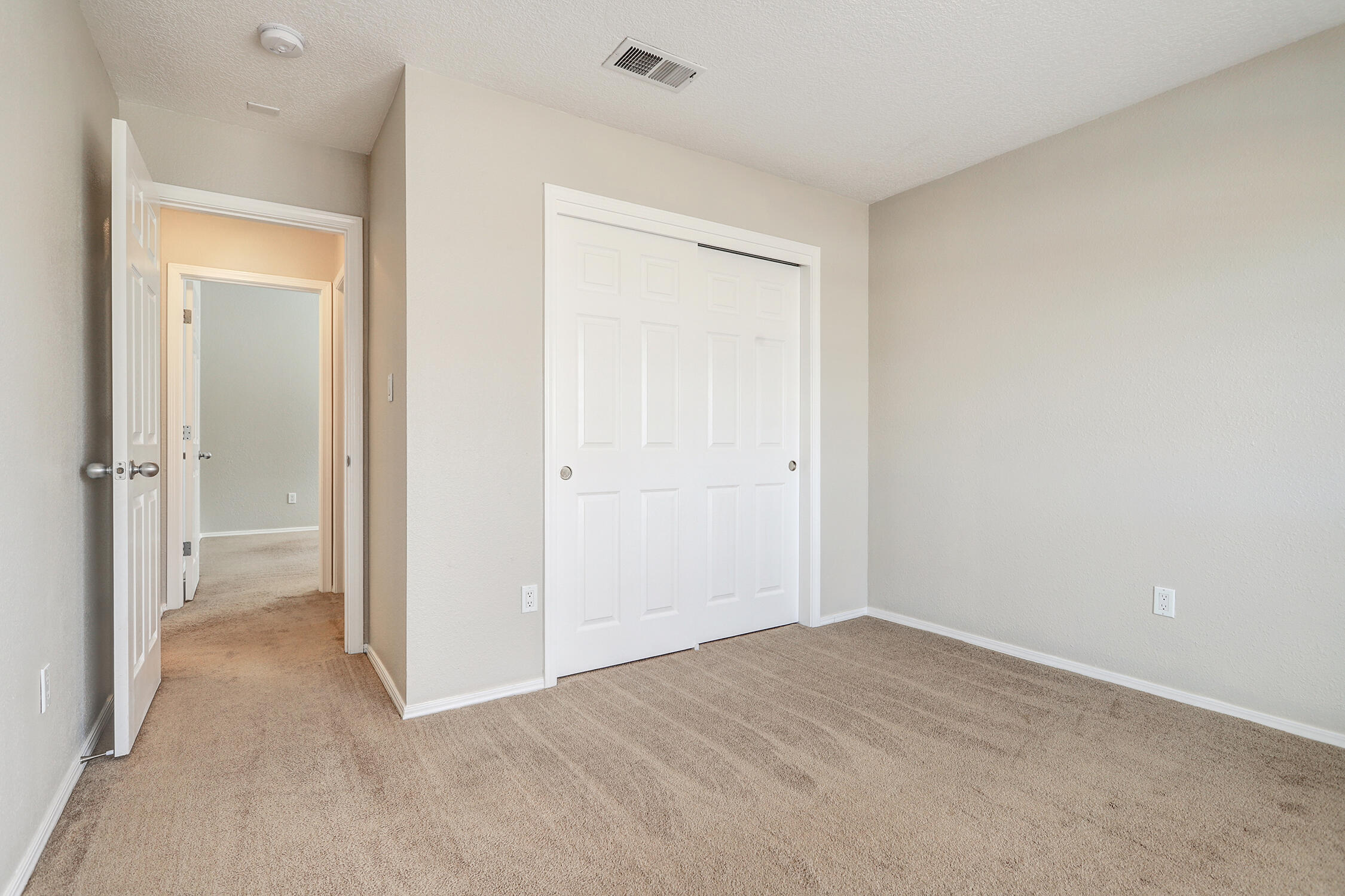 10300 COUNTRY MANOR Place NW