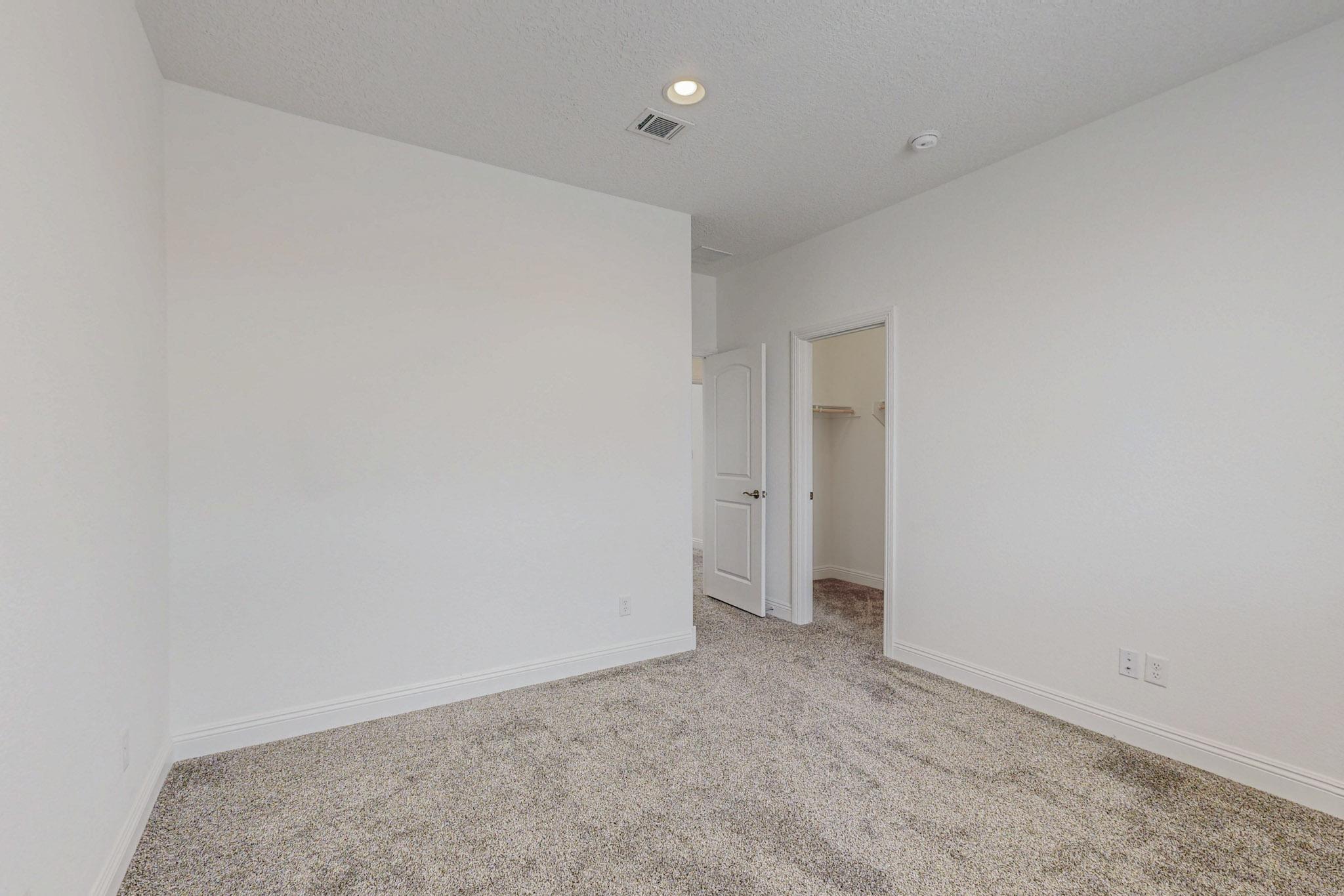 3108 YOLANDA Court NE