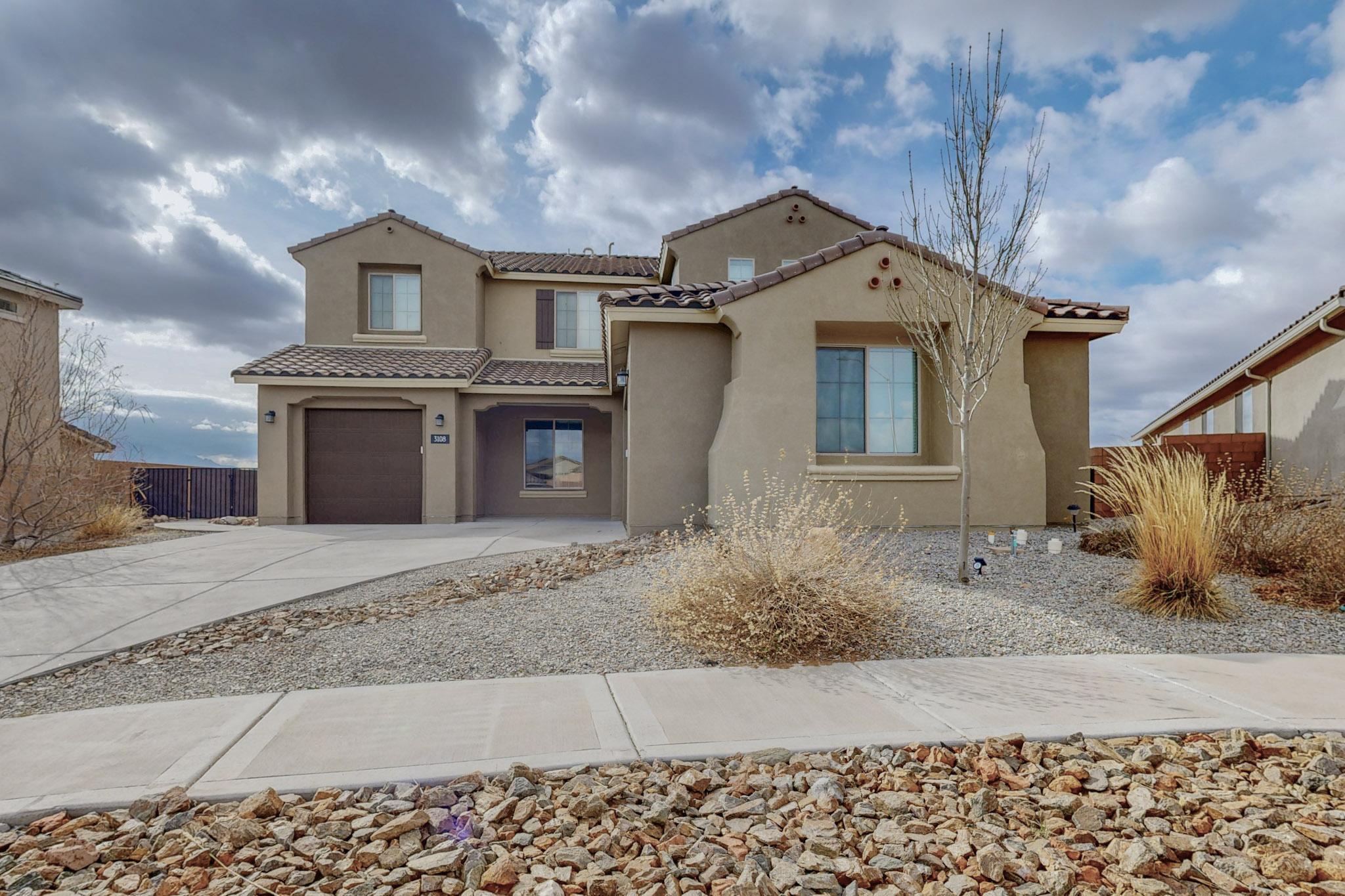 3108 YOLANDA Court NE