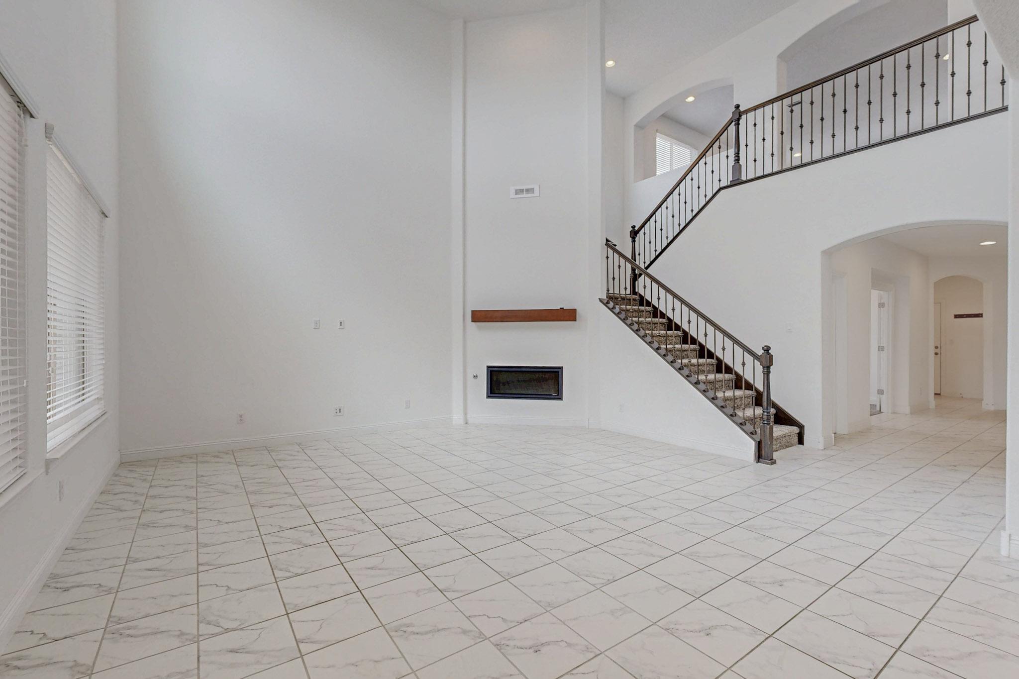 3108 YOLANDA Court NE