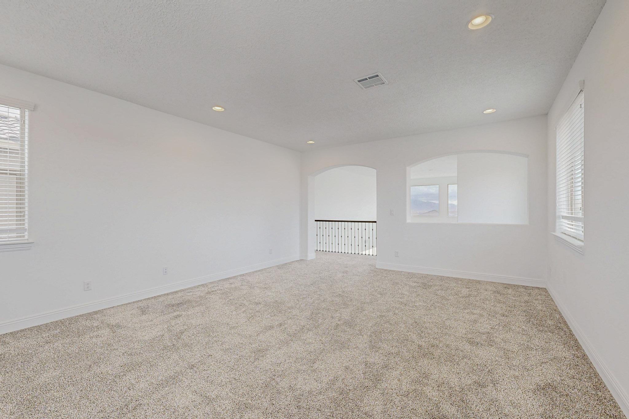 3108 YOLANDA Court NE