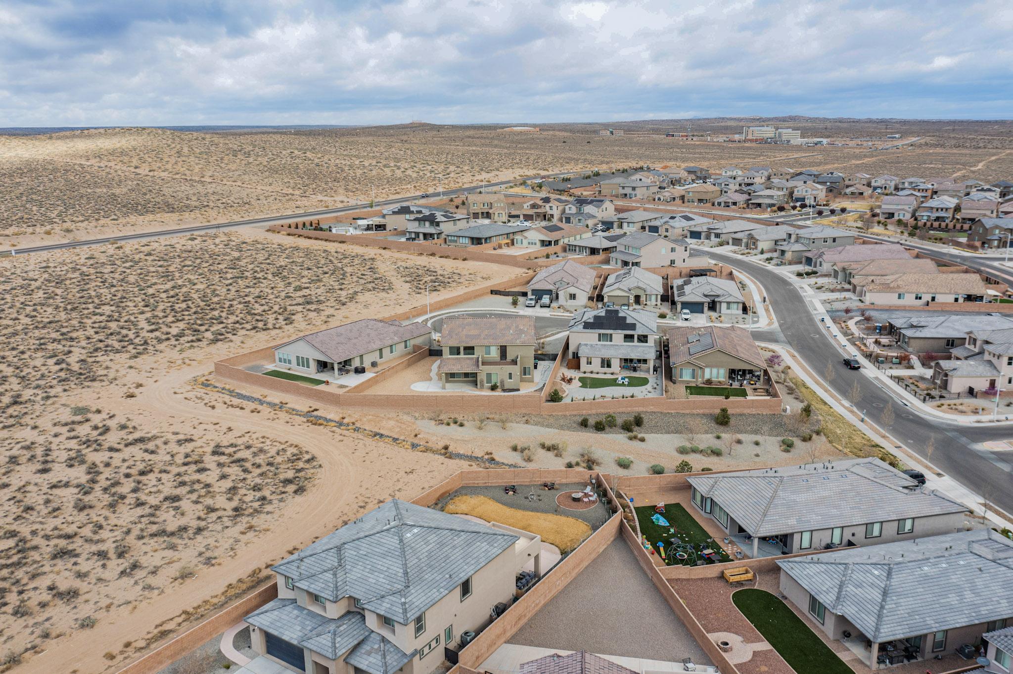 3108 YOLANDA Court NE