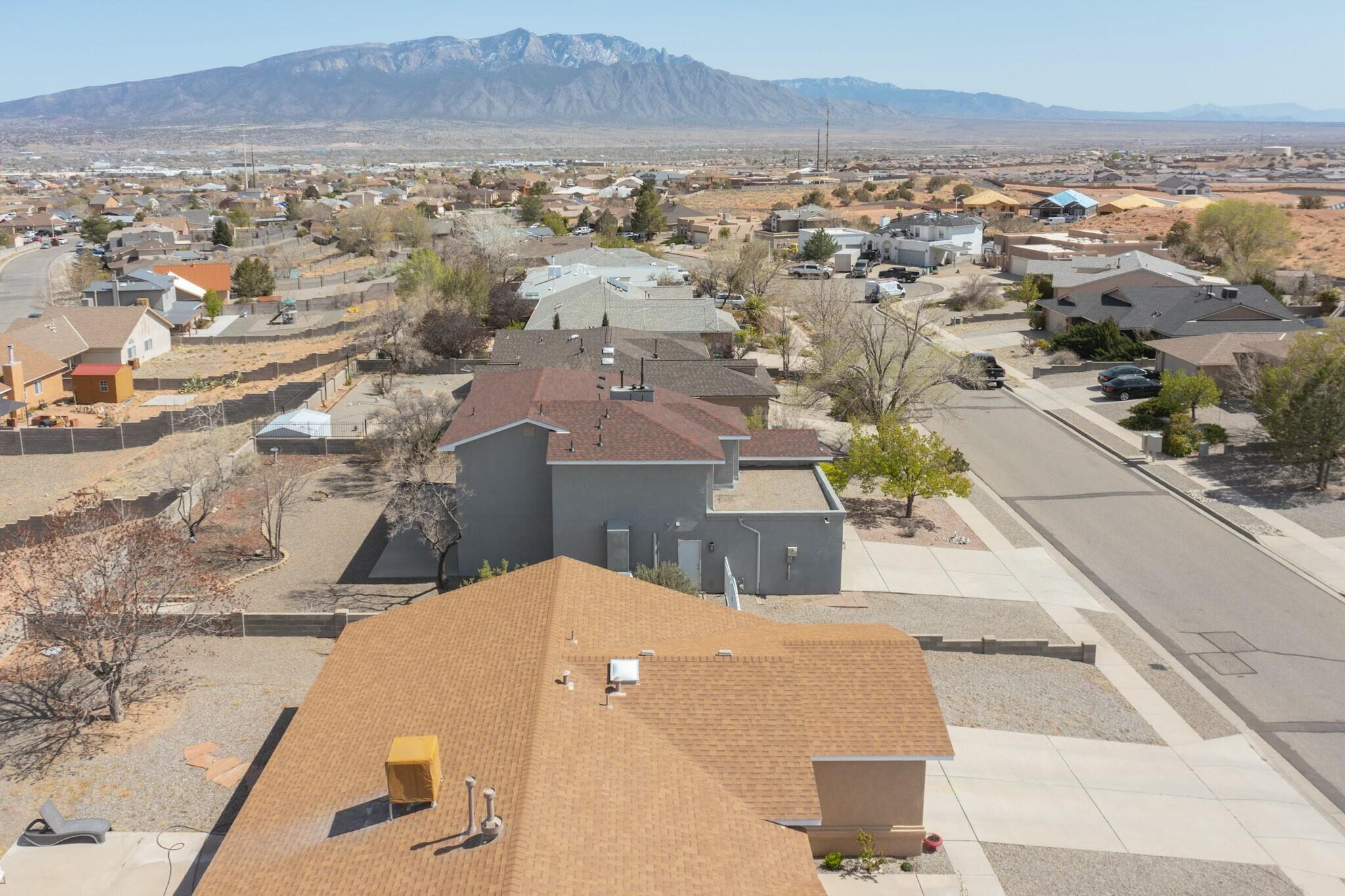 6825 AUGUSTA HILLS Drive NE