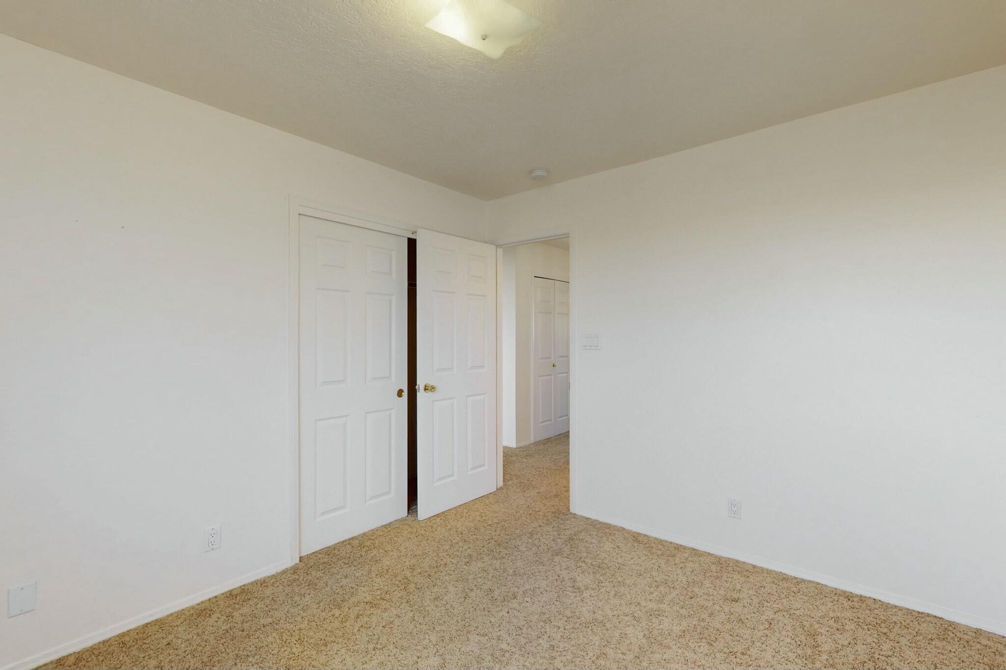 6825 AUGUSTA HILLS Drive NE