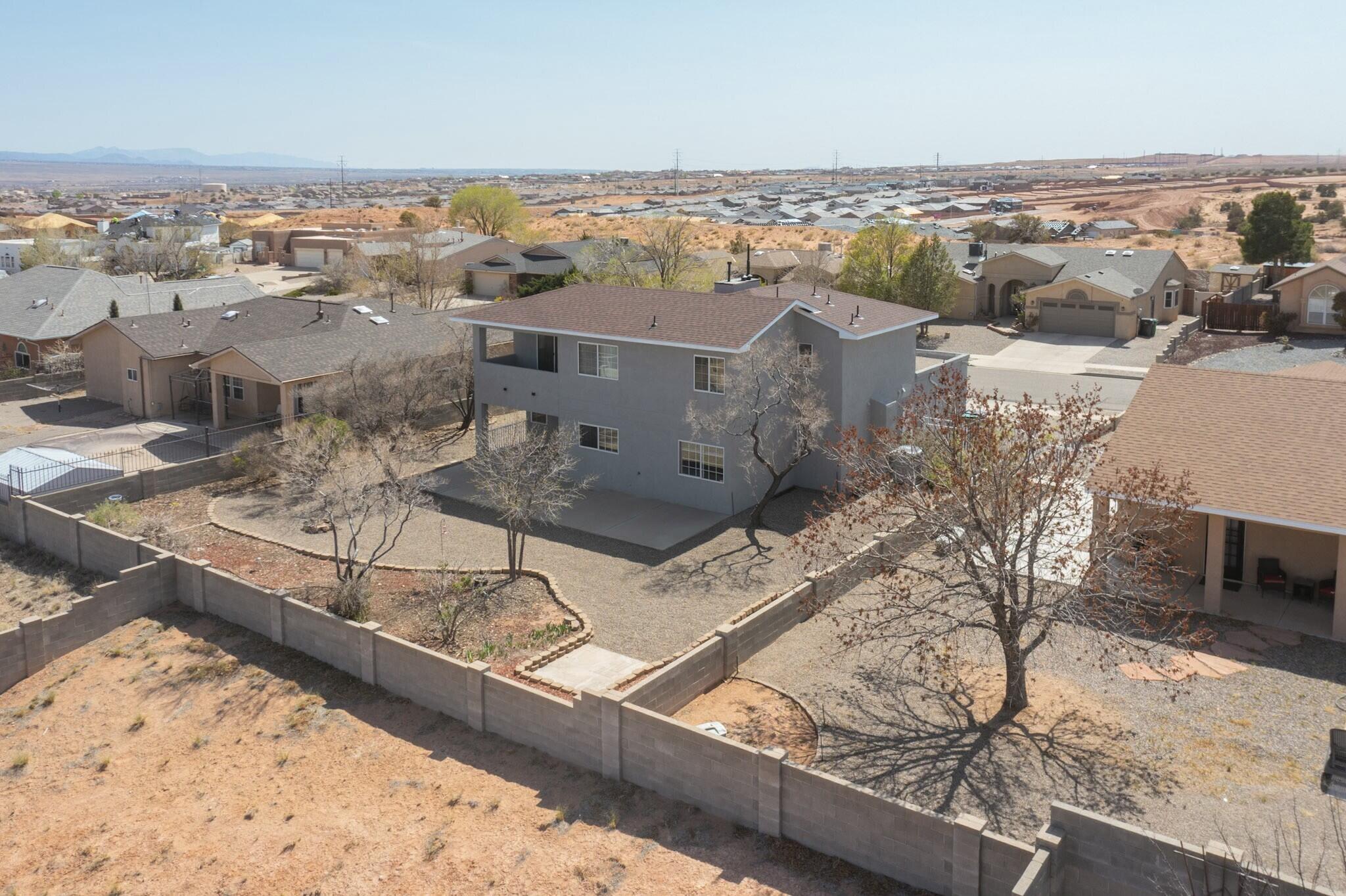 6825 AUGUSTA HILLS Drive NE