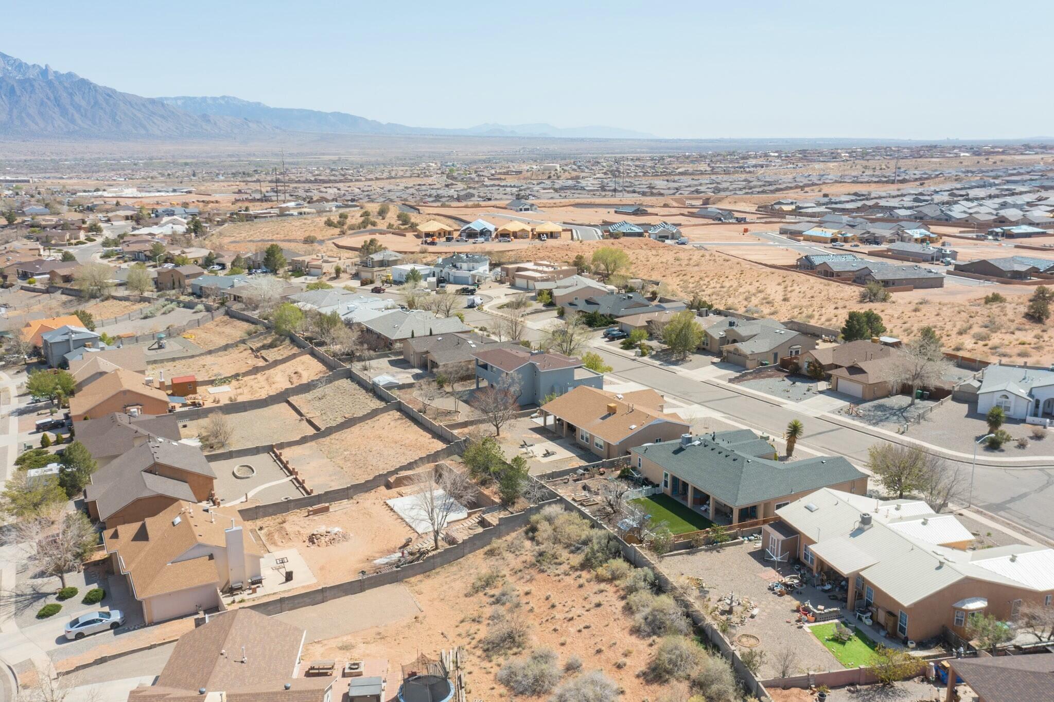 6825 AUGUSTA HILLS Drive NE