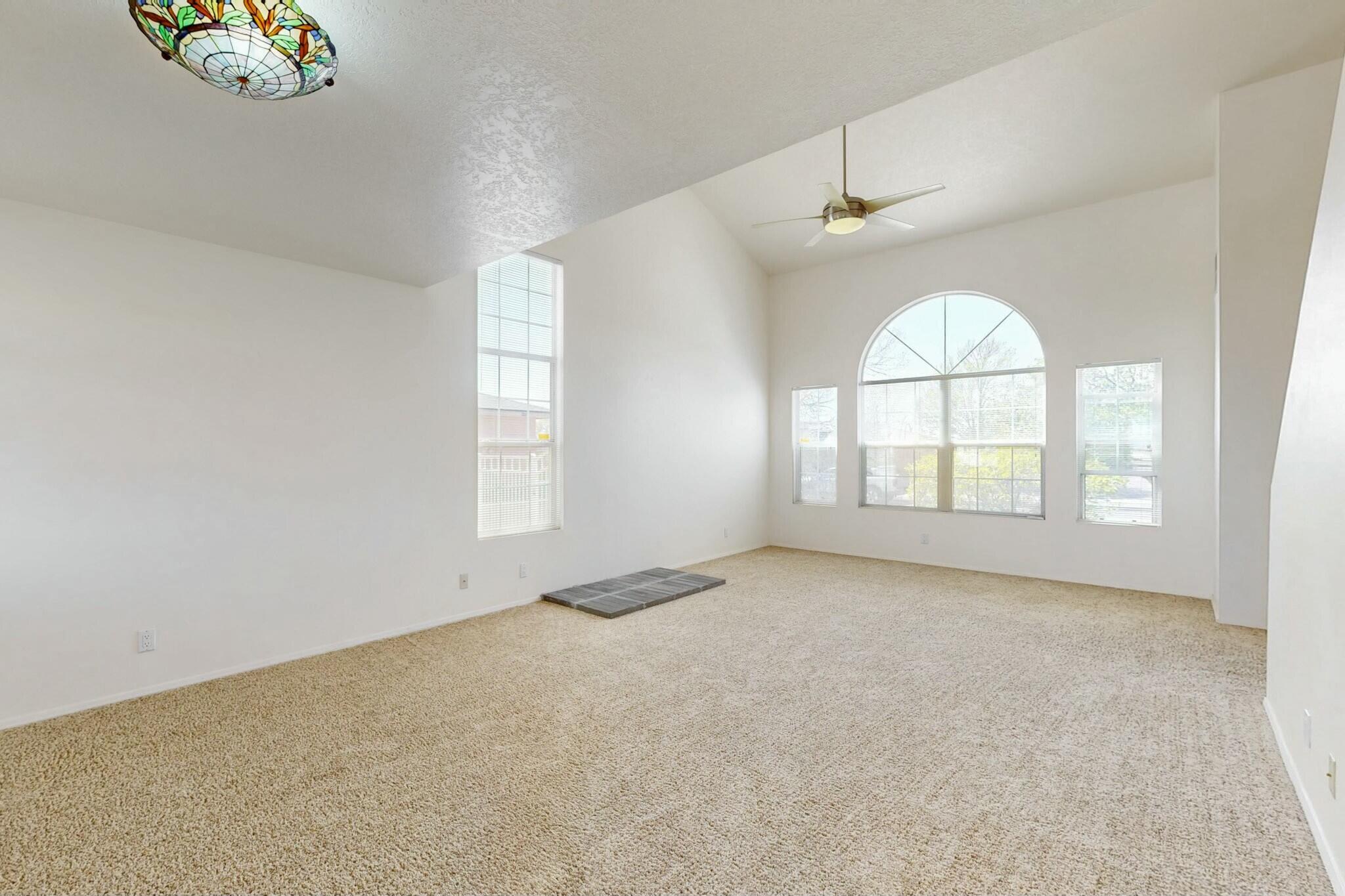 6825 AUGUSTA HILLS Drive NE