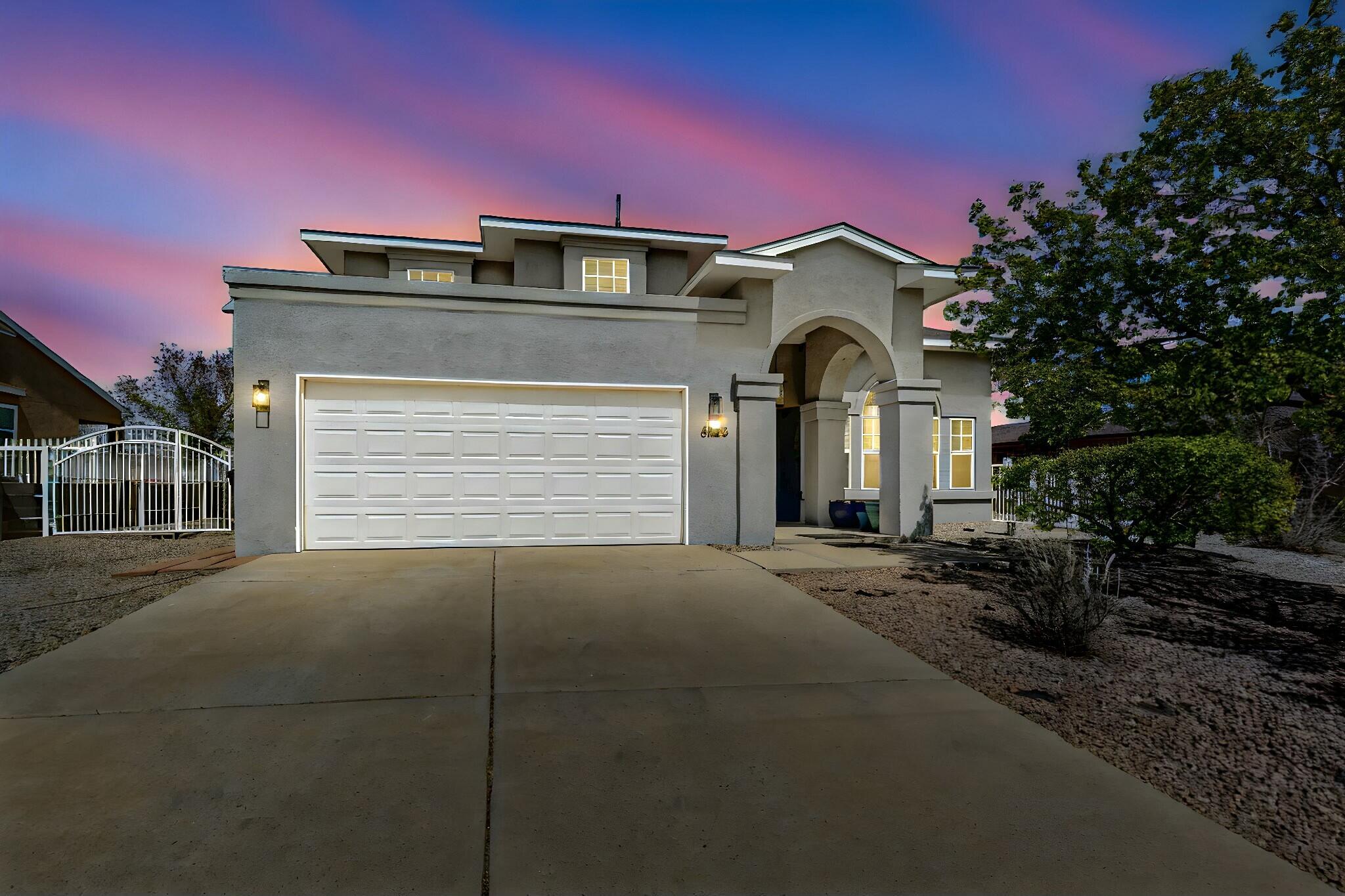 6825 AUGUSTA HILLS Drive NE