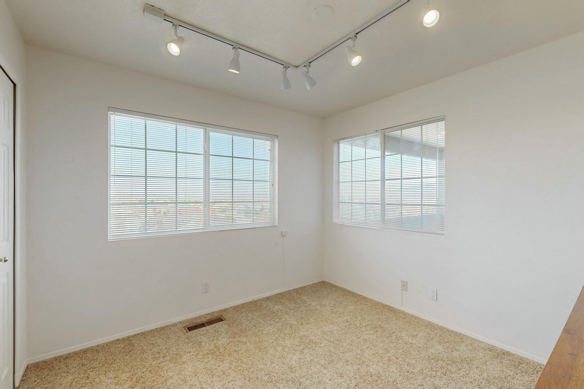 6825 AUGUSTA HILLS Drive NE