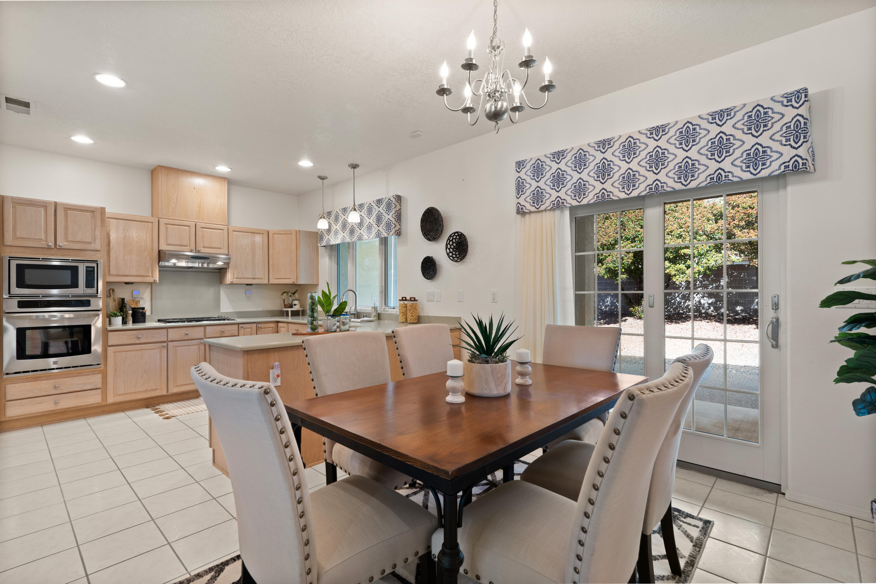 1720 ARCHULETA Drive NE