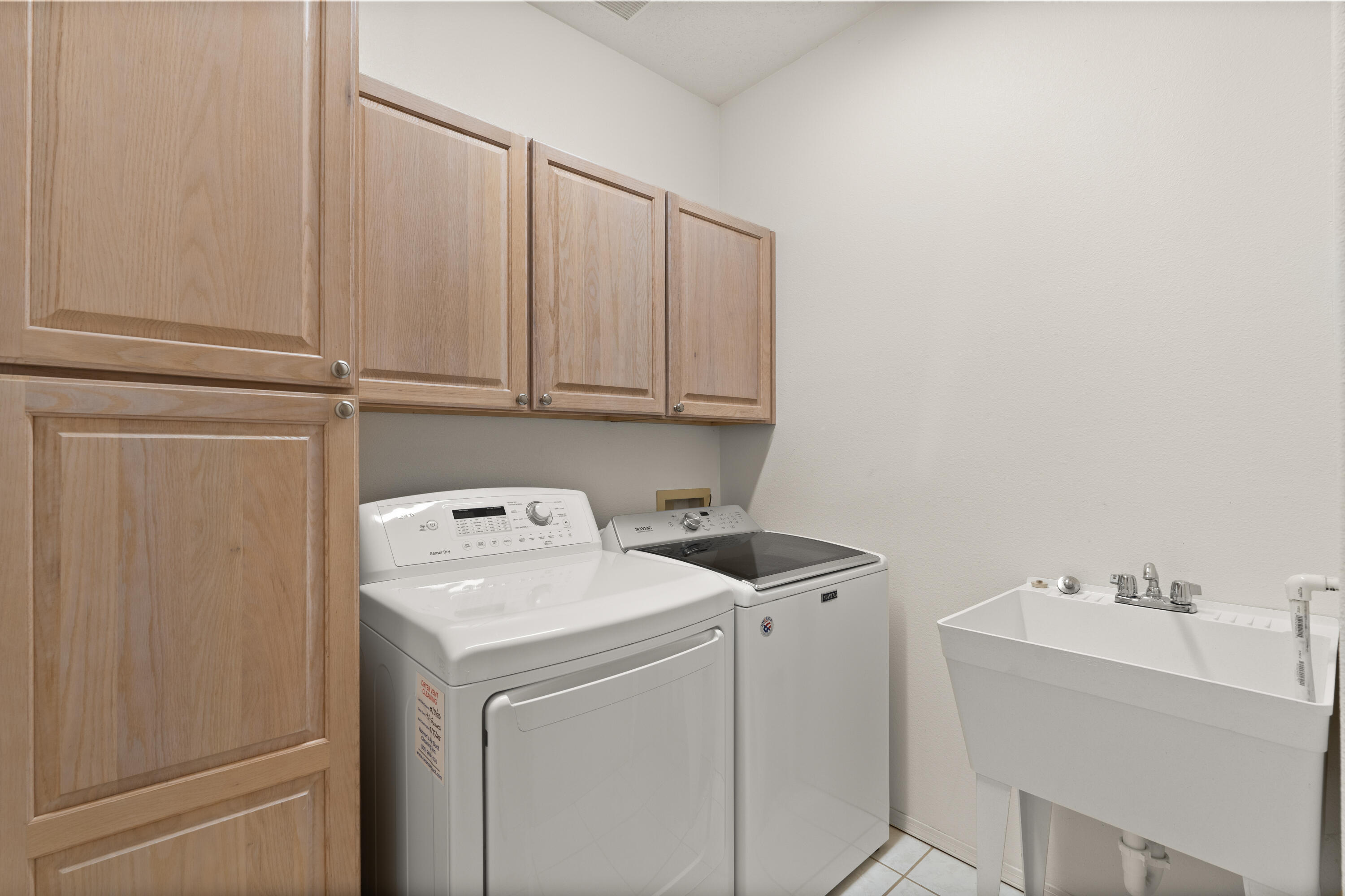 1720 ARCHULETA Drive NE