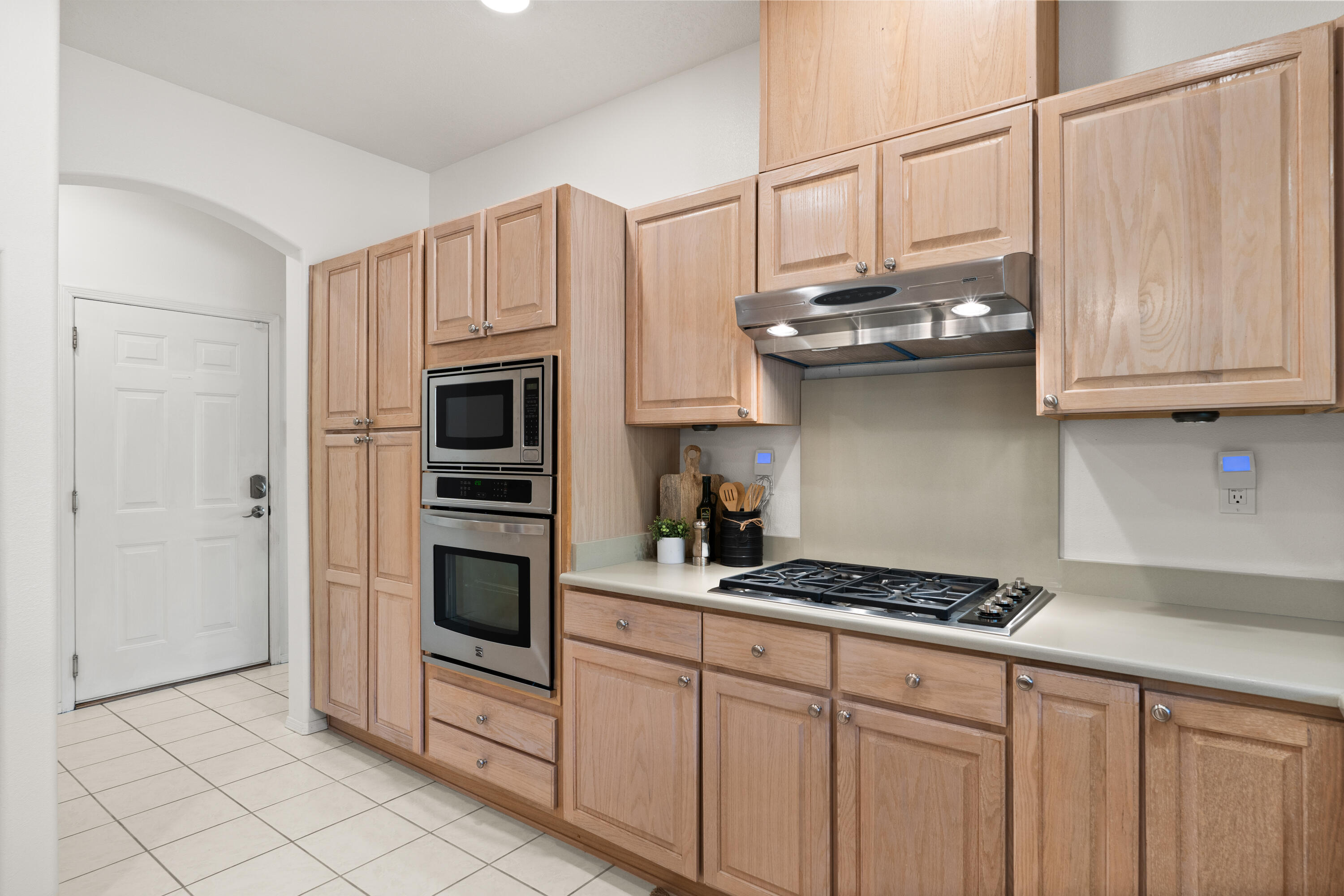 1720 ARCHULETA Drive NE