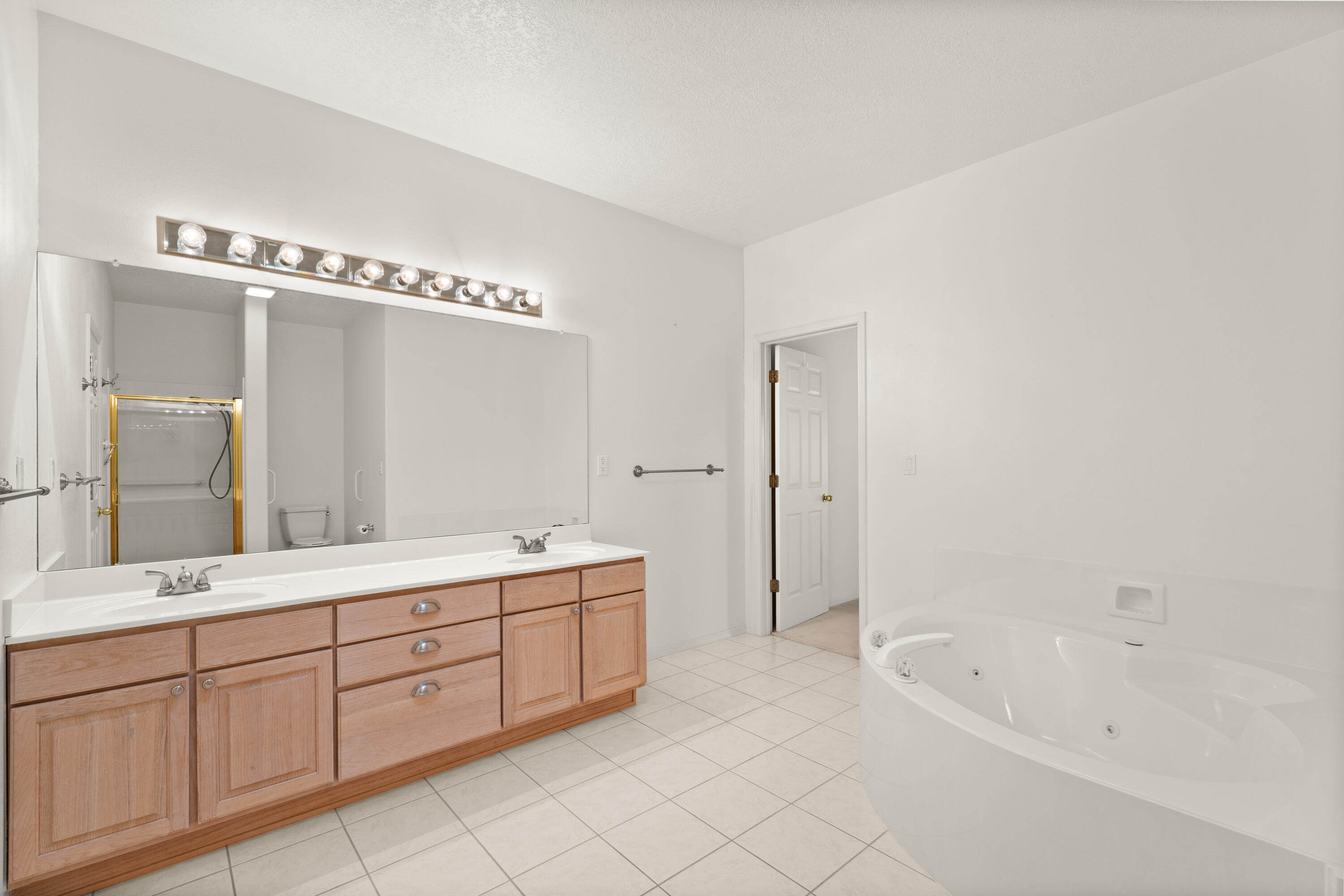 1720 ARCHULETA Drive NE