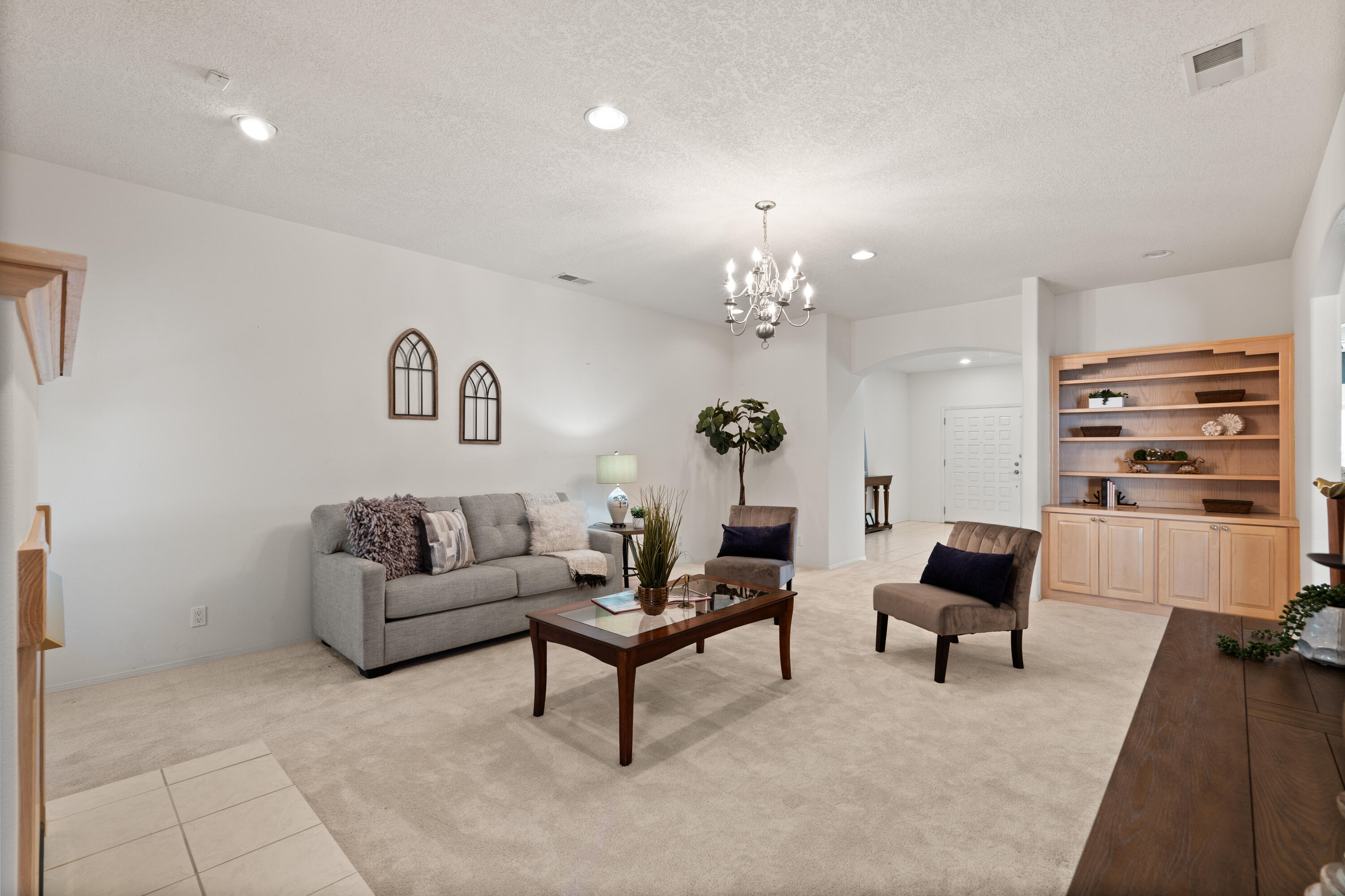 1720 ARCHULETA Drive NE