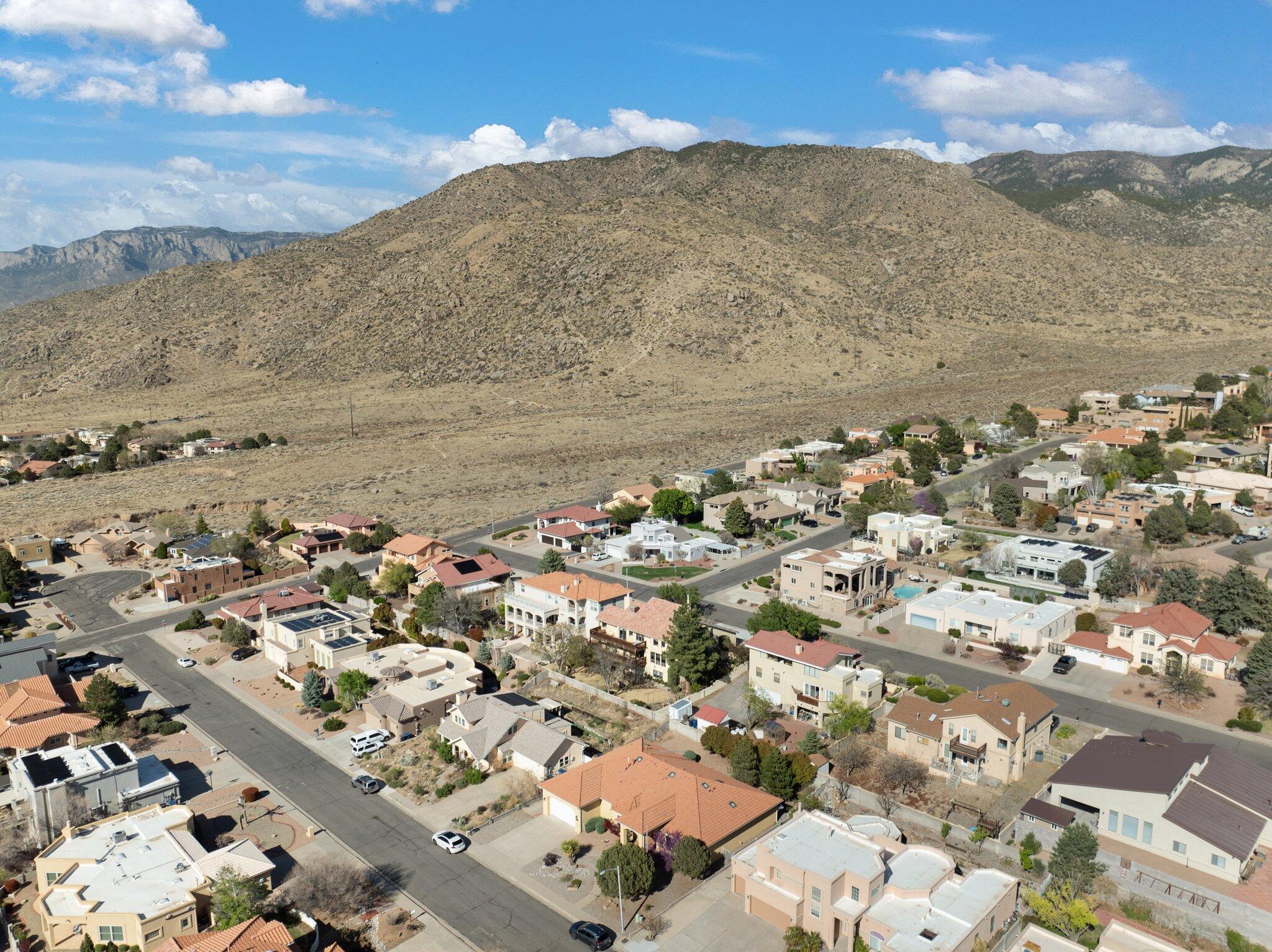 1720 ARCHULETA Drive NE