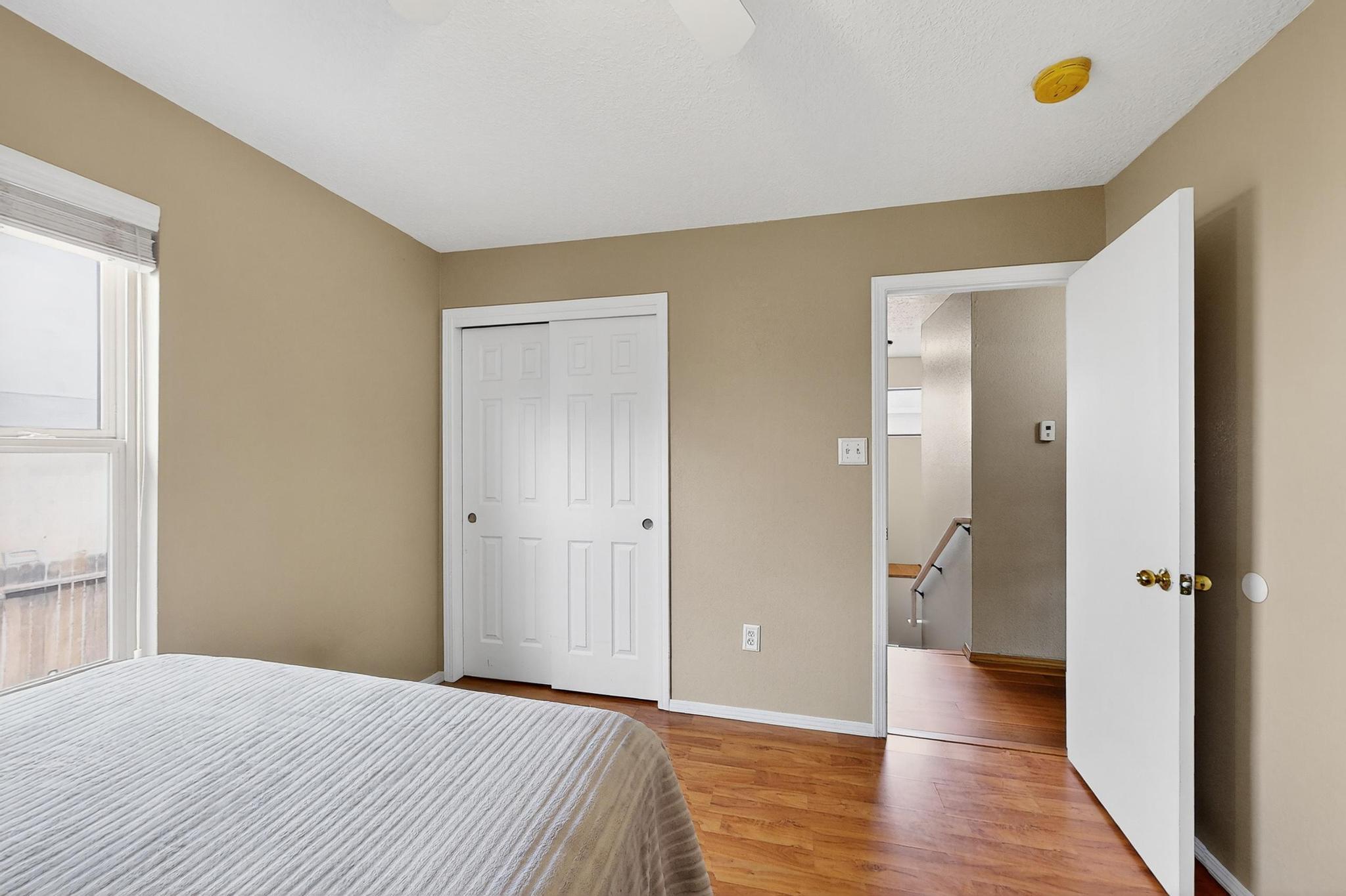 8616 EL MONTE Lane NE