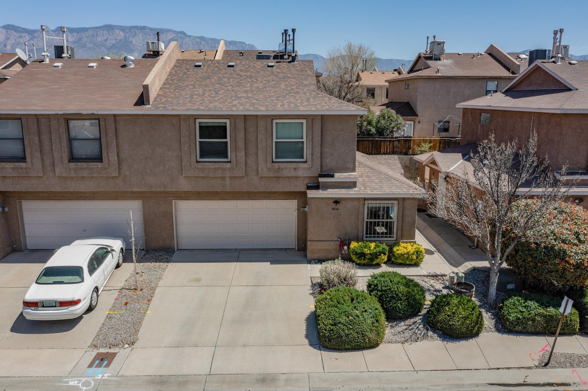 8616 EL MONTE Lane NE